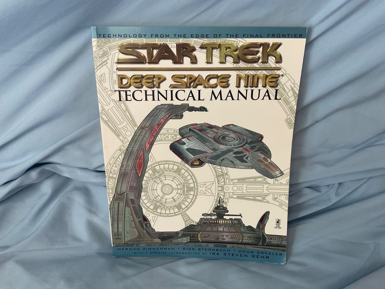 Star Trek: Deep Space Nine Technical Manual by Herman Zimmerman