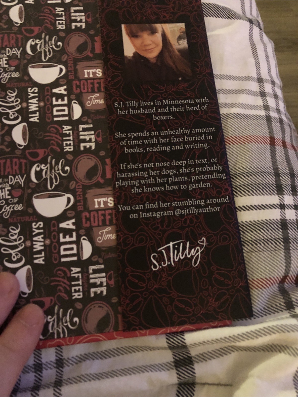 SJ Tilly Lot Of 2 Darling Series Books – Latte Darling Fabled Edition Signed