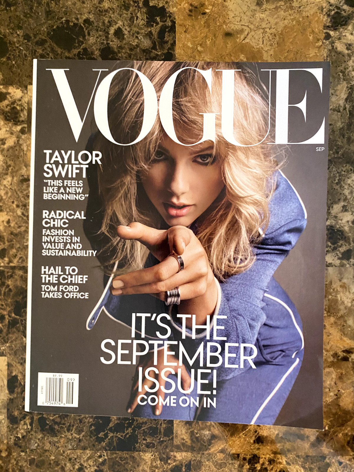 2019 Taylor Swift September Issue Vogue Magazine Two Covers No Label 600 Pages!
