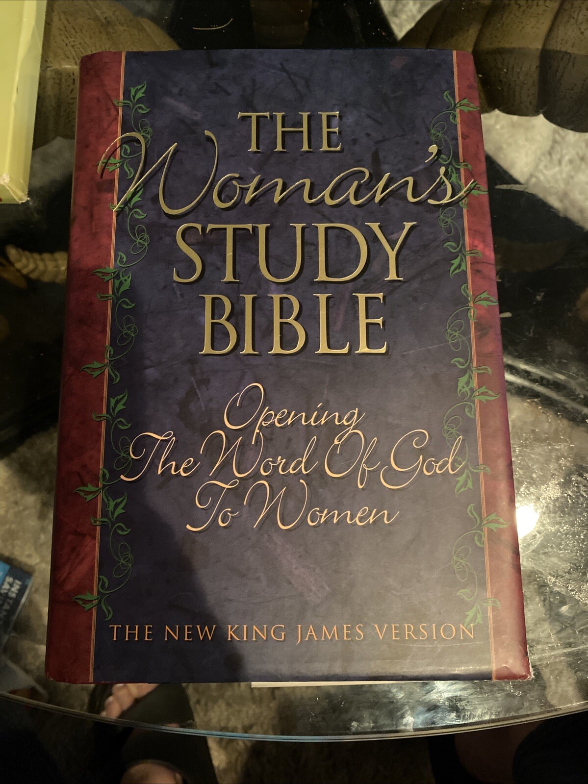 Woman&rsquo;s Study Bible NKJV Opening the Word of God to Women by Thomas Nelson 922