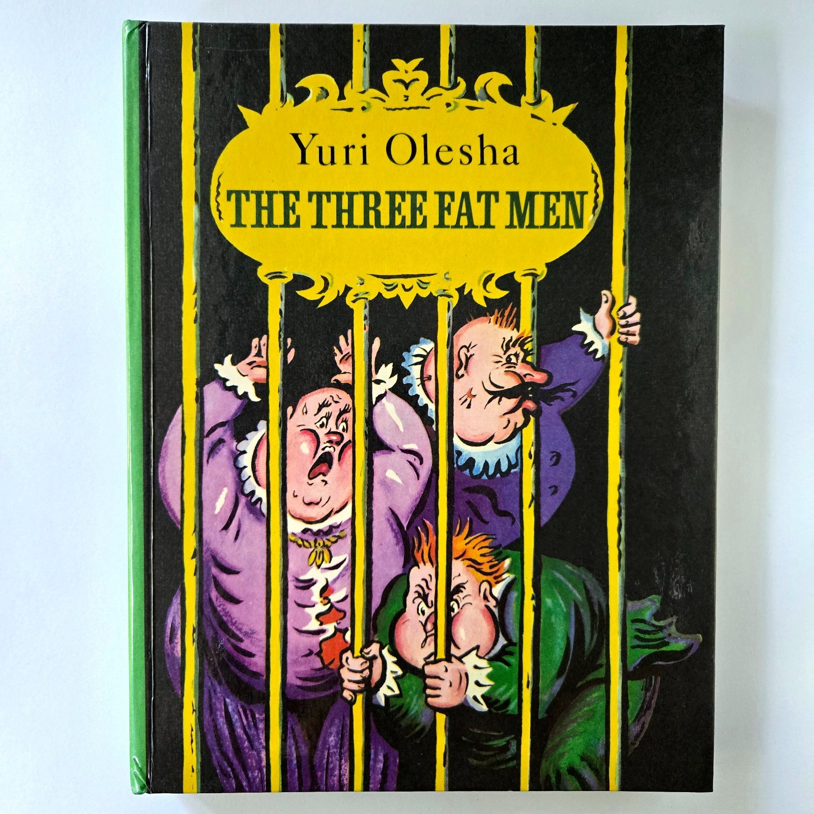 Yuri Olesha The Three Fat Men 1988 Kalaushin Illustrated Hardcover Book English