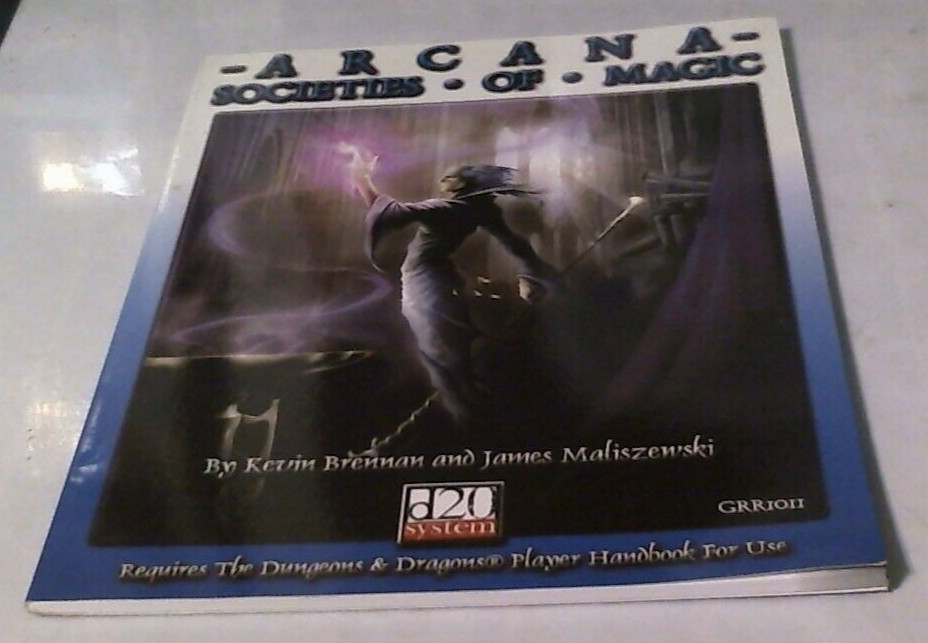 Arcana : Societies of Magic d20 by Kevin Brennan Green Ronin Publishing GRR1011