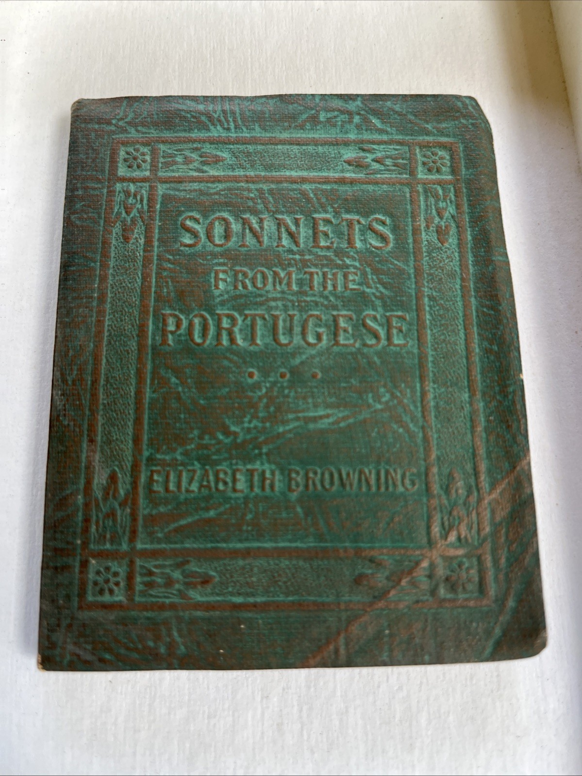 Little Leather Library Sonnets From The Portugese By Elizabeth B. Browning