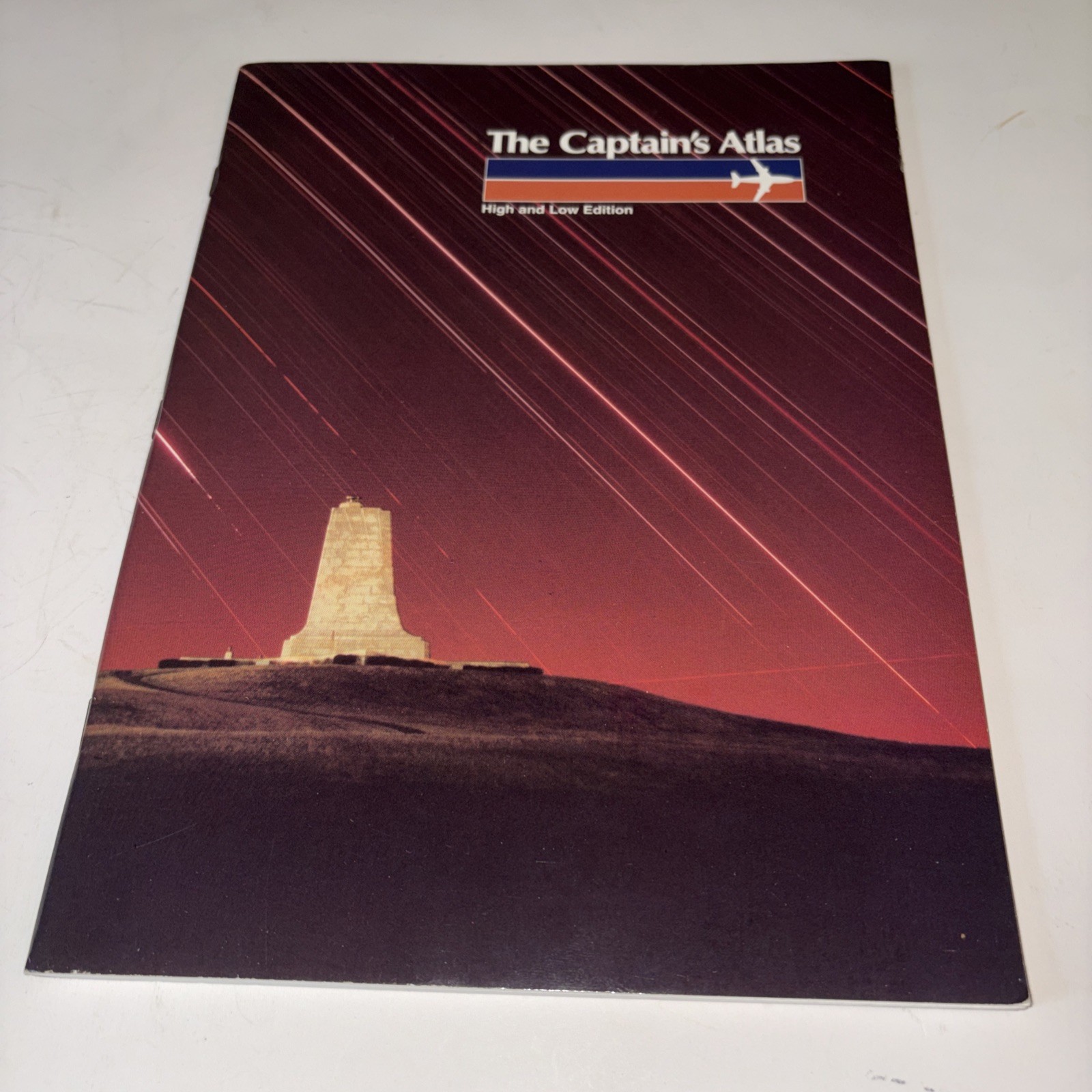 The Captain’s Atlas – High & Low Edition Pilot Flight Map Guide US Canada 2000