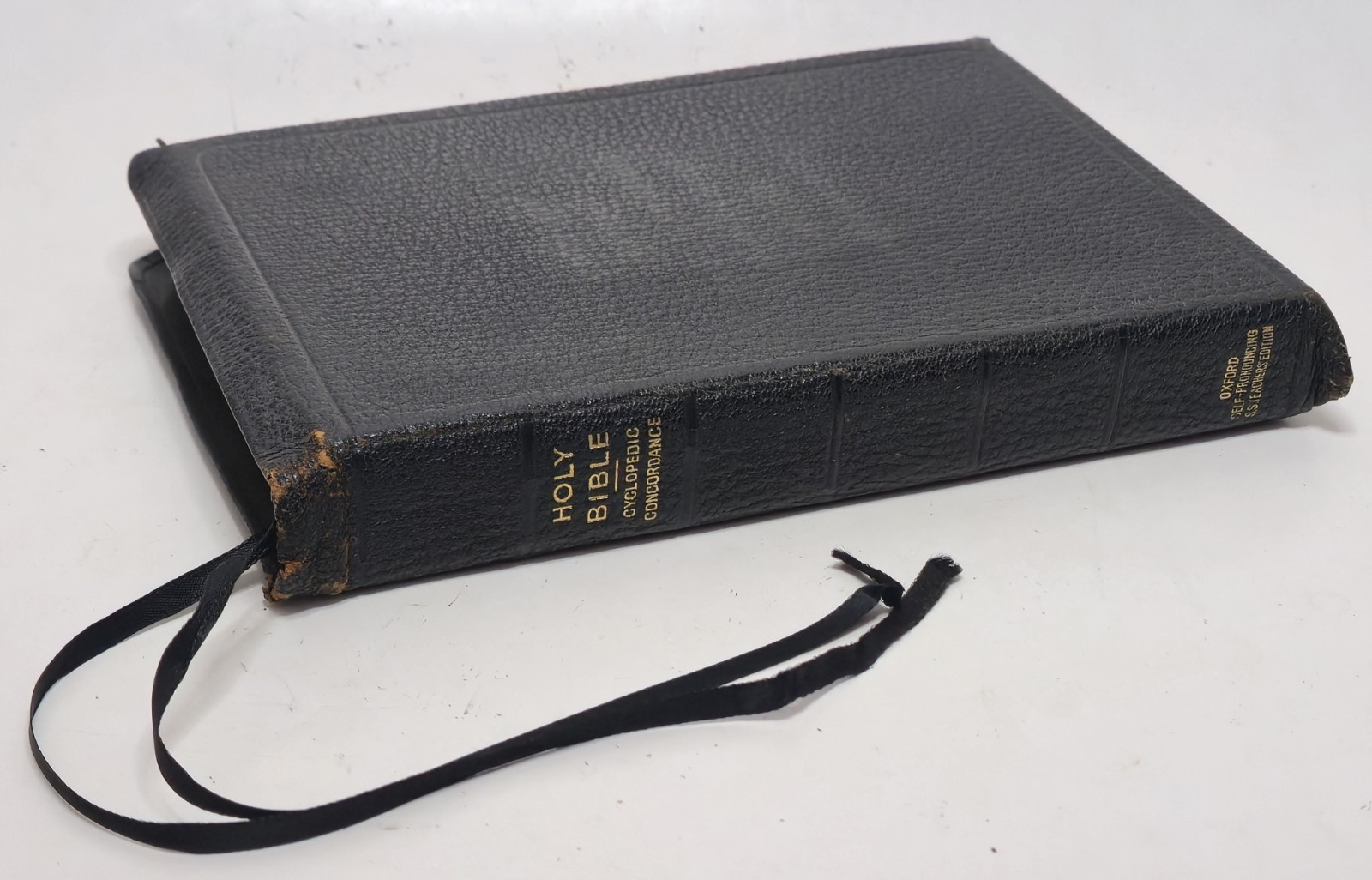 Vintage Oxford Self-Pronouncing King James Bible Sunday School Teachers Edition