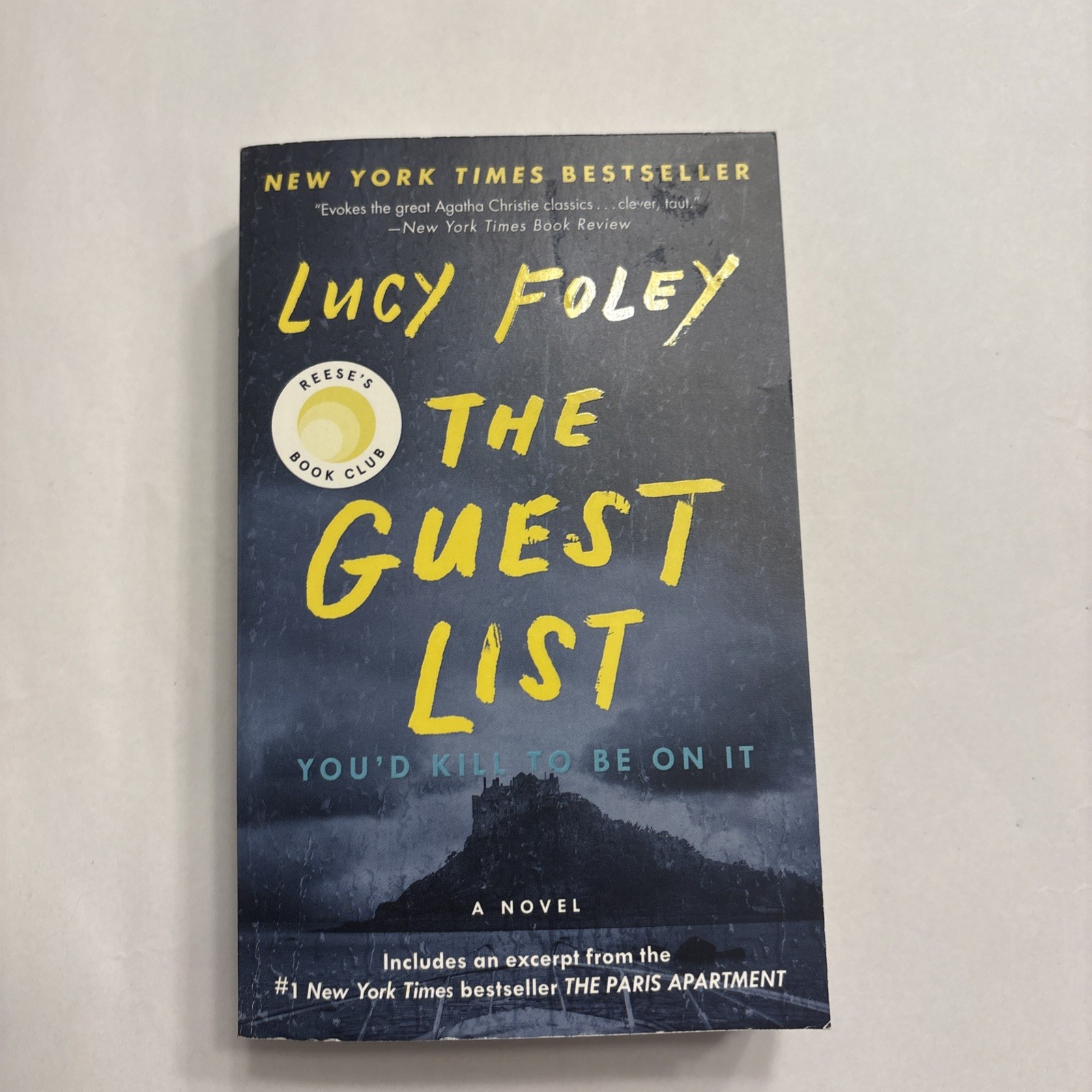 Guest List : A Novel by Lucy Foley (2022, Mass Market)