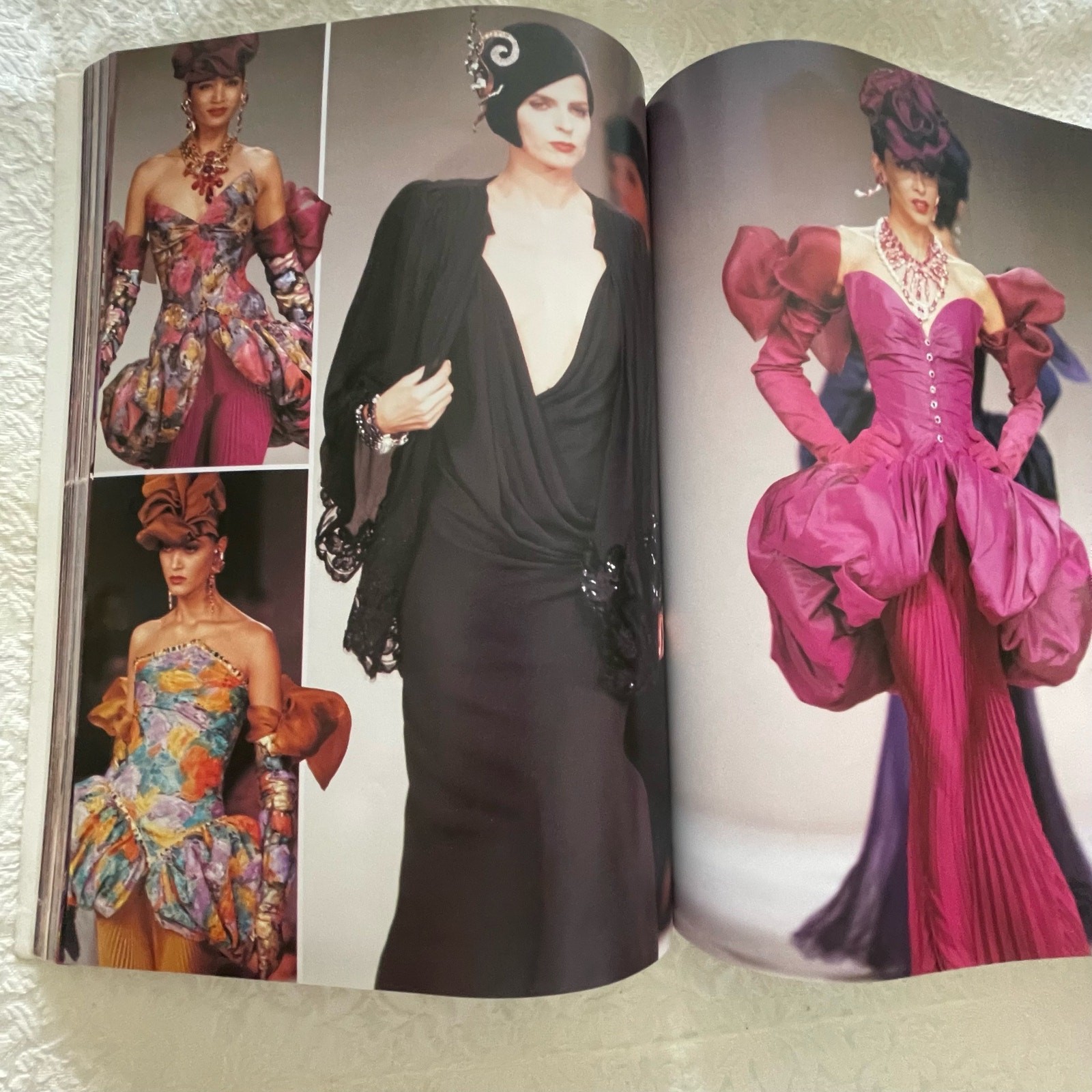 Haute-Couture &rsquo;90-&rsquo;91 Autumn & Winter Runway Collections Vol 4 VNTG Fashion Book