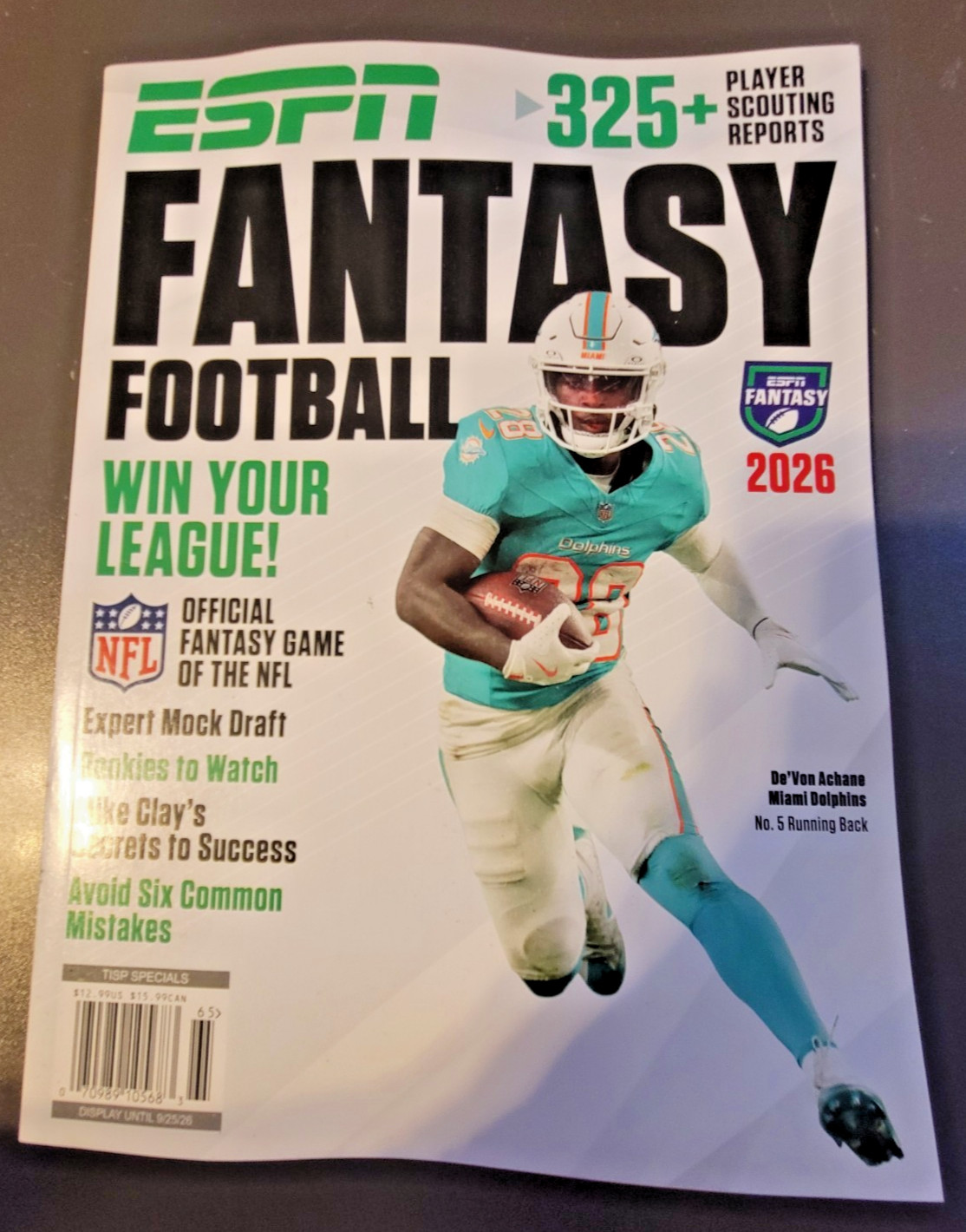 Fantasy Football 2026 by ESPN – Win Your League! – 325+ Player Scouting Reports