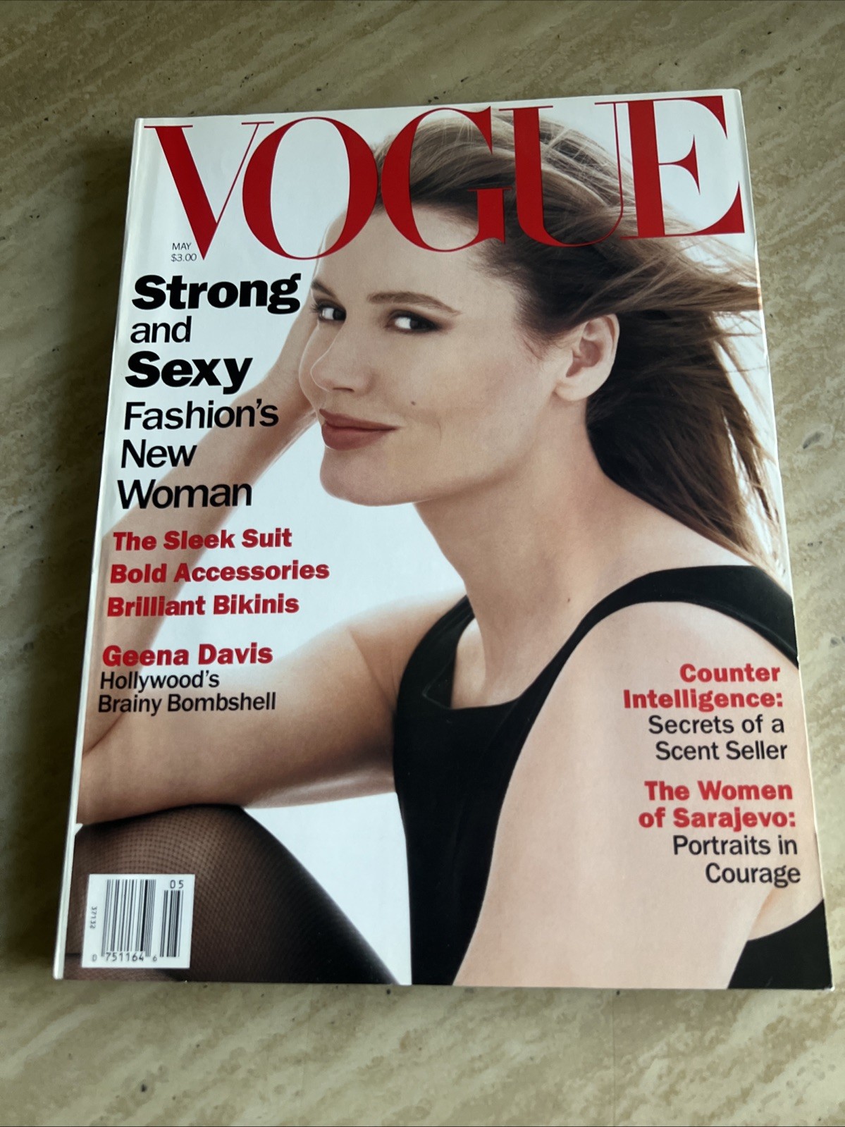 Vogue Magazine May 1994 ,Geena Davis by Steven Meisel On Cover 332 Pages