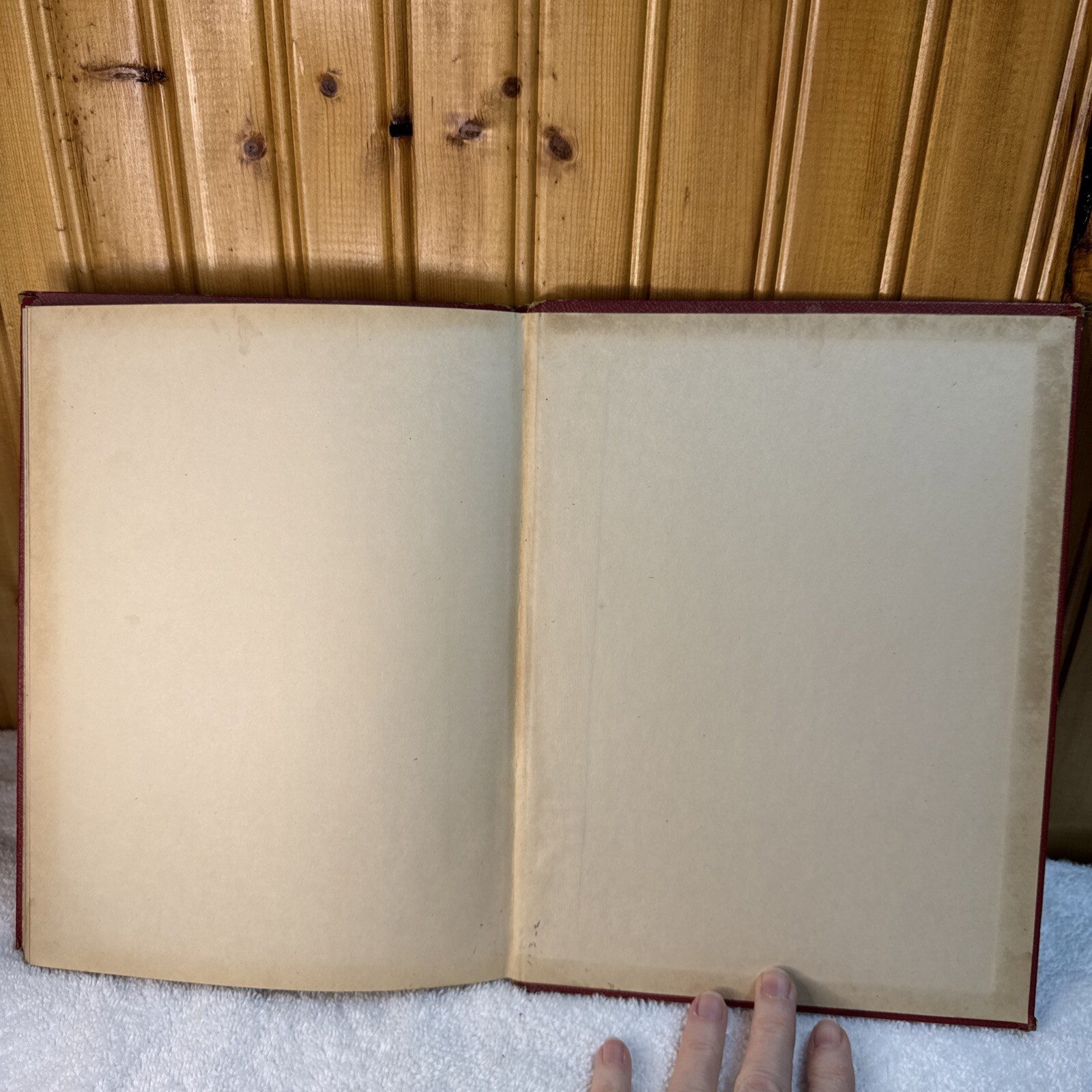 War Volume Compton&rsquo;s Pictured Encyclopedia Hardcover Book 1942