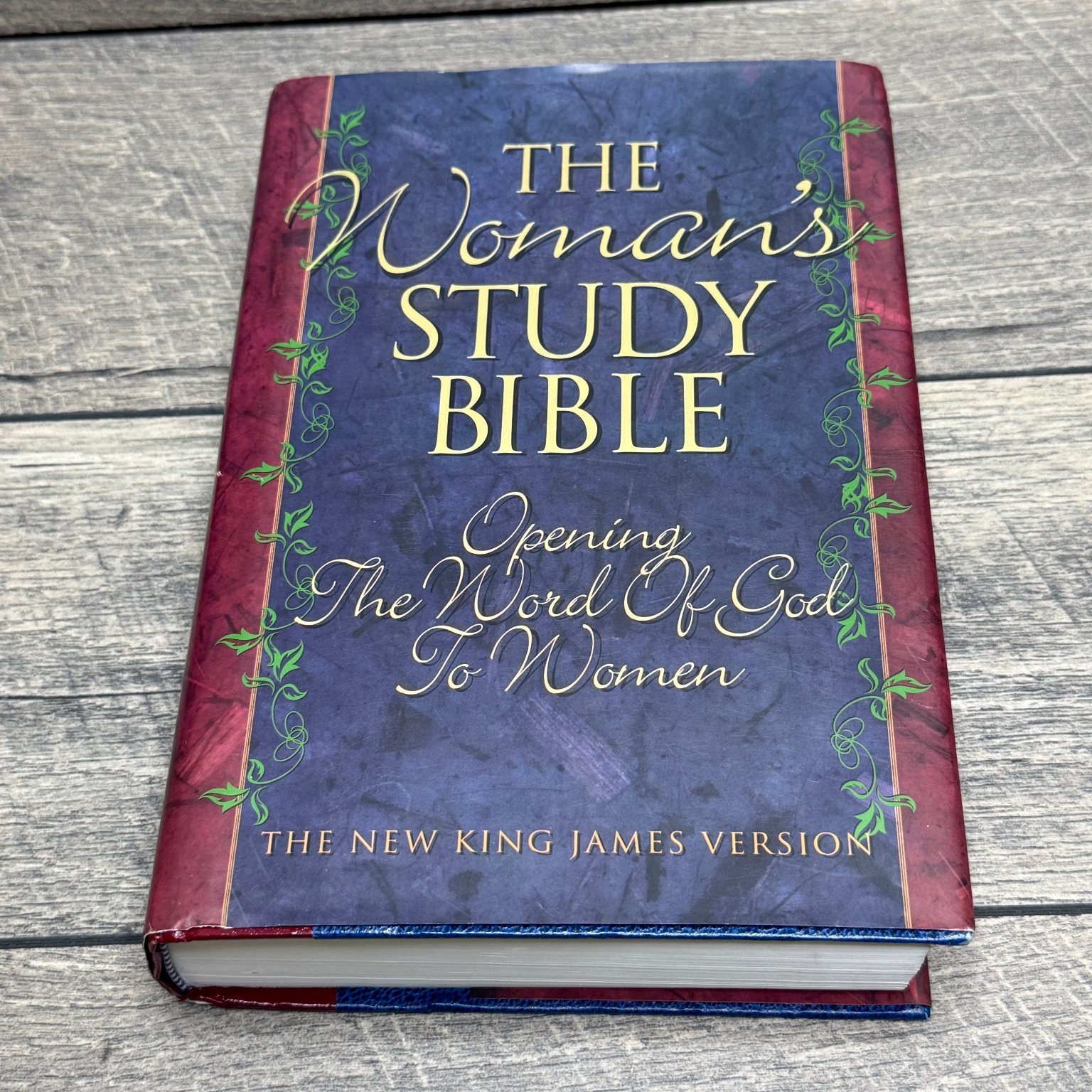The Woman&rsquo;s Study Bible NKJV 1995 Thomas Nelson First Printing Hardcover w/ DJ