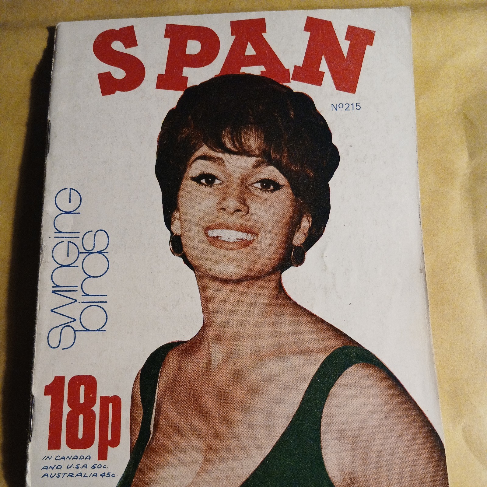 Span Vintage Magazines Non Full Nudity issues number 215