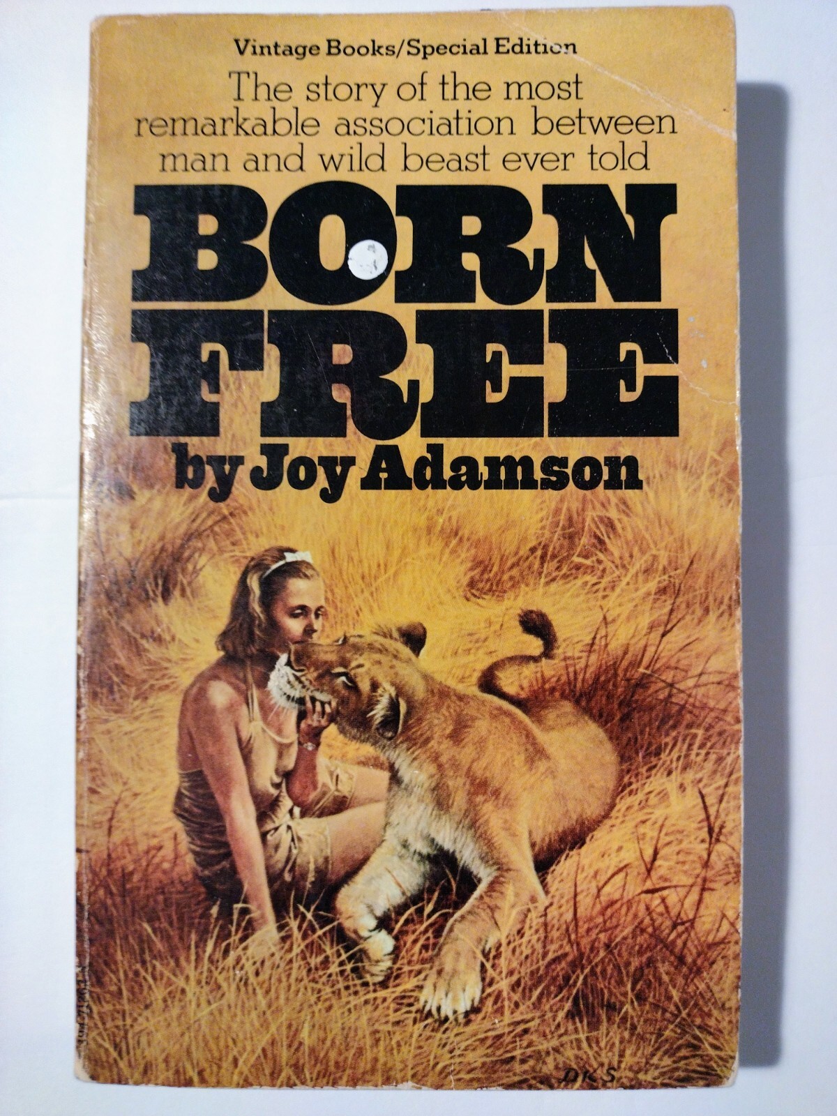 Born Free by Joy Adamson 4.25×7 Paperback Many photos Pub. 1974