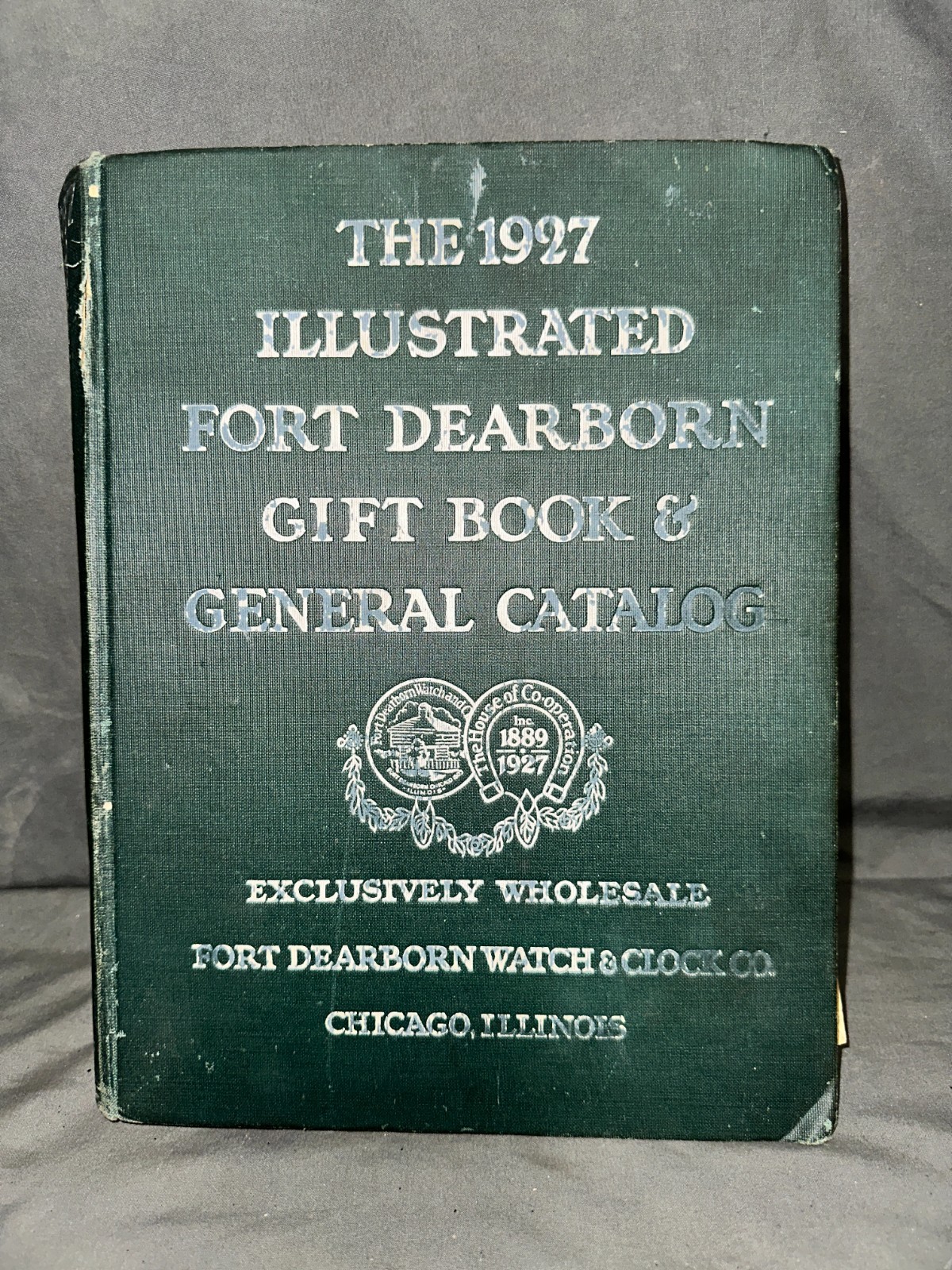1927 Fort Dearborn Gift Book & Catalog – Over 600 Pages