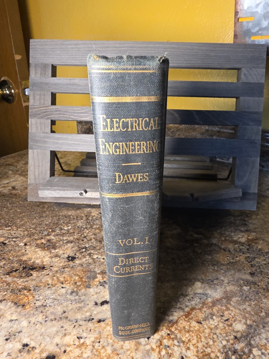 A Course in Electrical Engineering Vol 1 Direct Current Chester Davis 1937 3rd