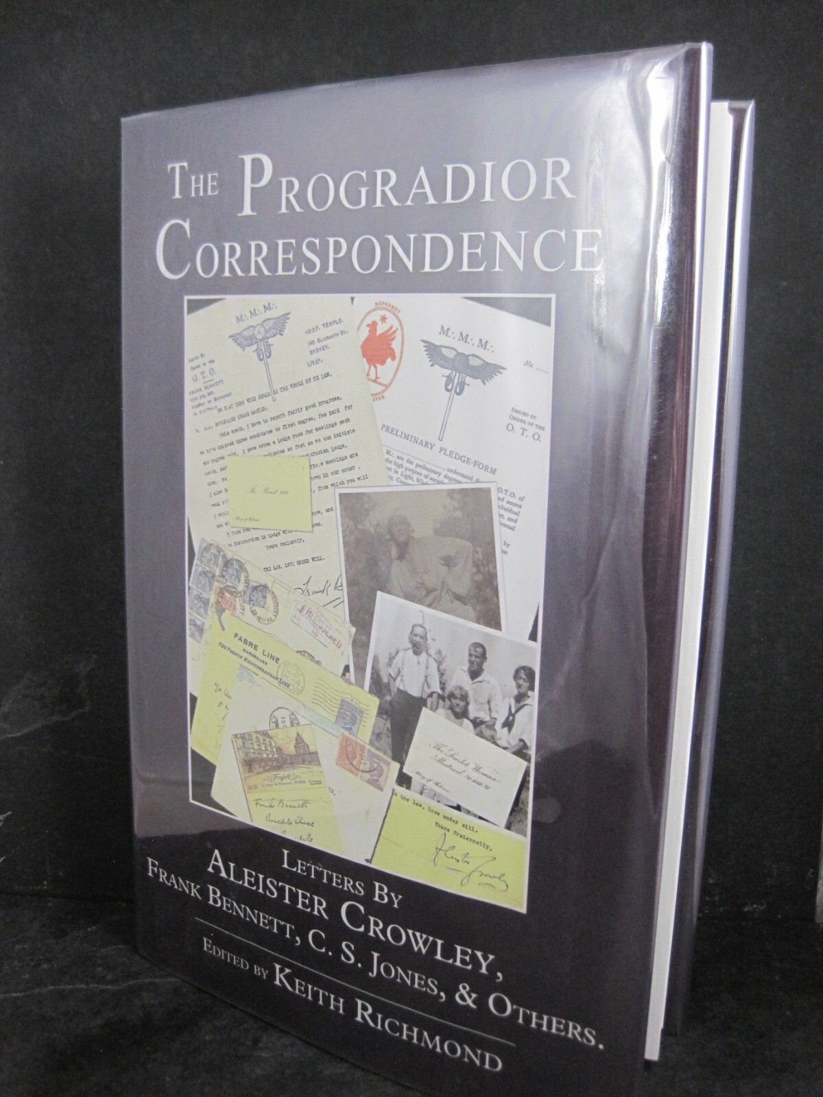 Progradior Correspondence : Letters of Aleister Crowley Signed Numbered