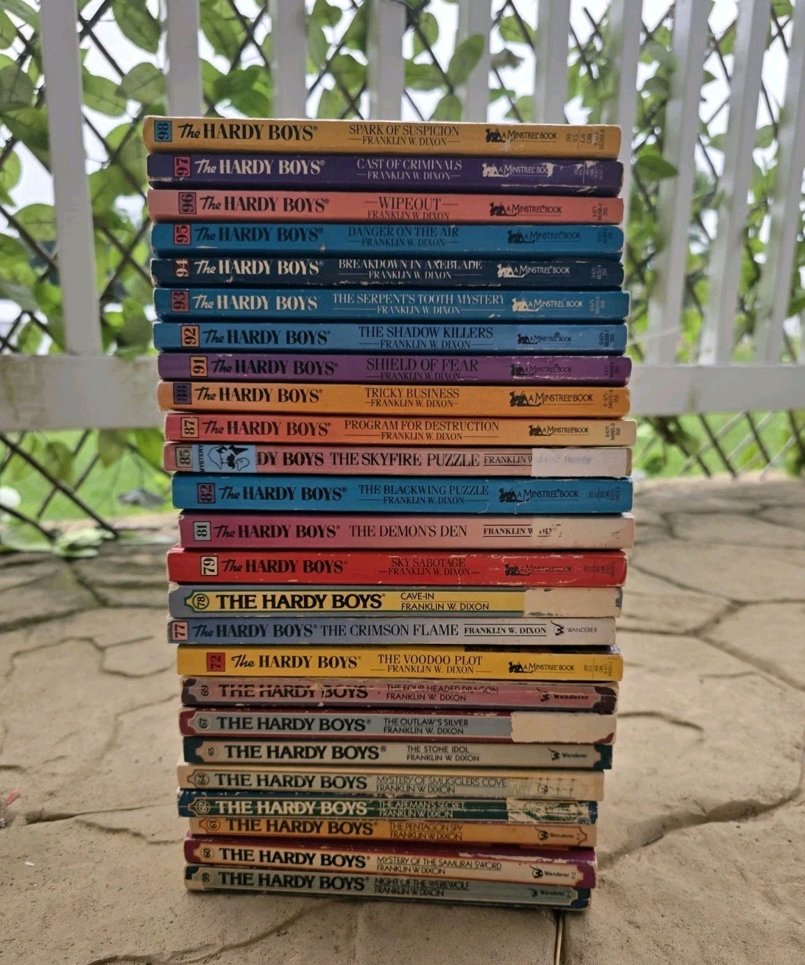 25 Vintage Hardy Boys Minstrel Wanderer Lot Paperback Books 60s-90s, 91-98 Book