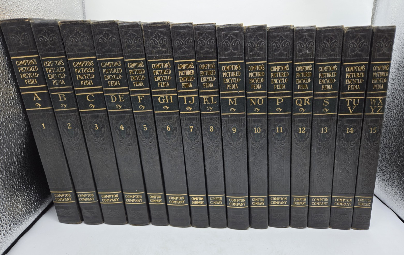 Compton’s 1936 Pictured Encyclopedia Complete Set 1-15 Embossed Dura-bound Fact