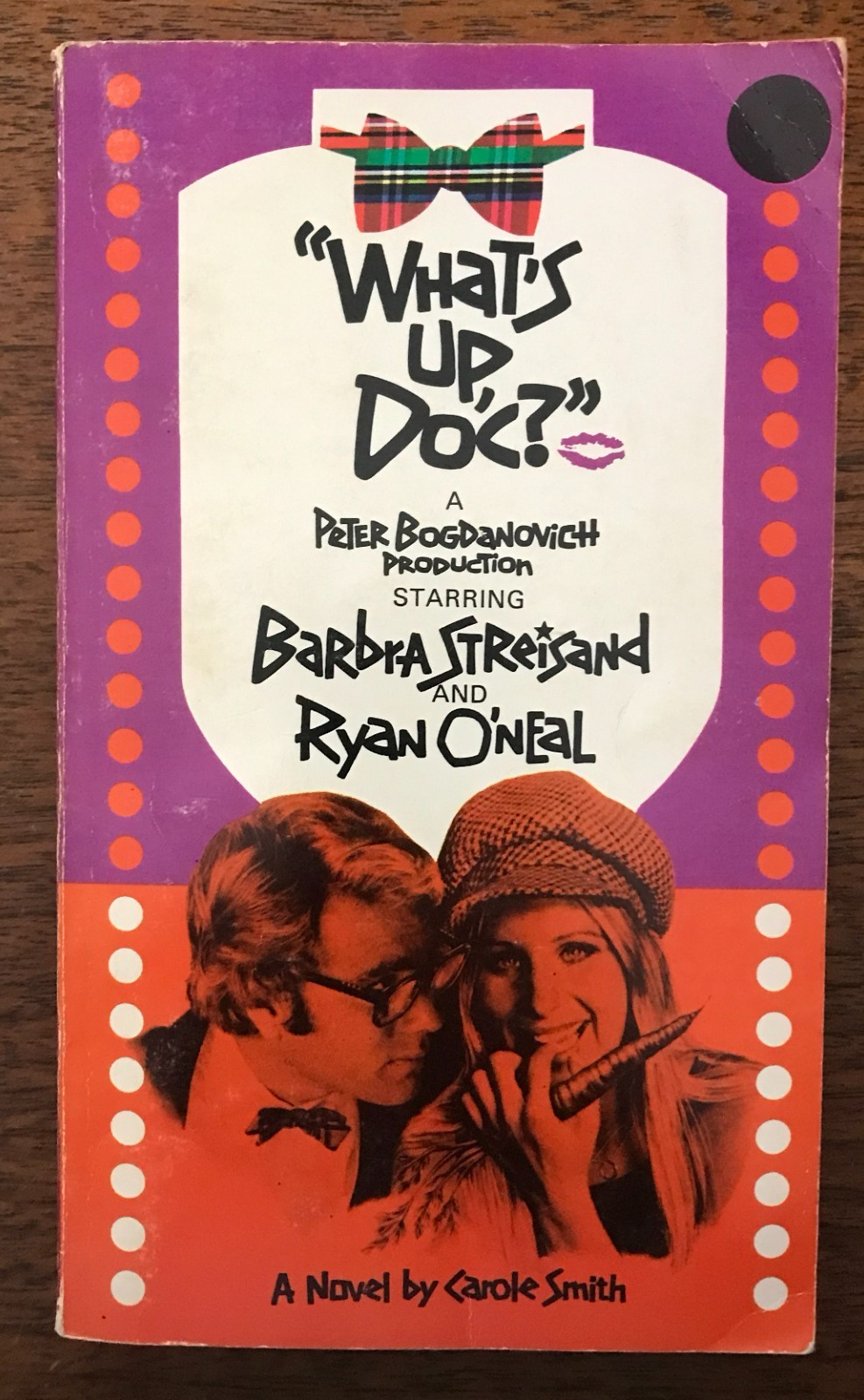 Carole Smith – « What&rsquo;s Up, Doc? » Paperback Book – 1972