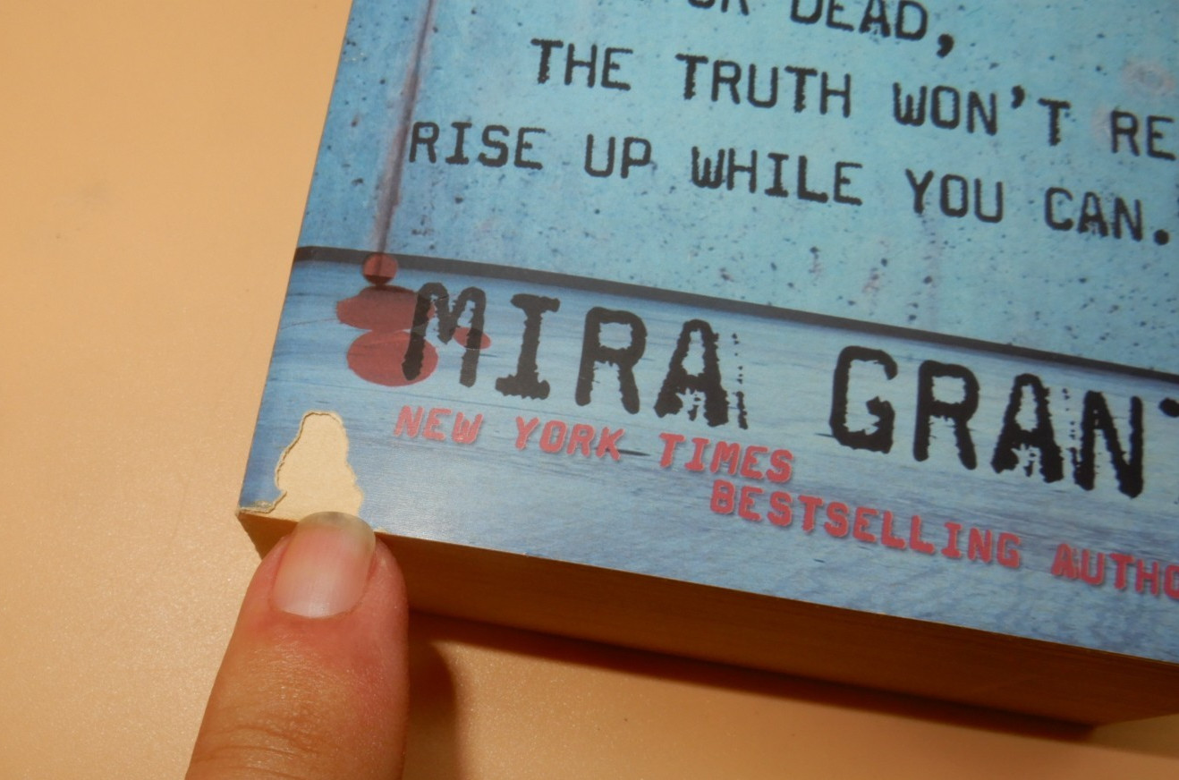 NEWSFLESH zombie Trilogy by Mira Grant FEED DEADLINE BLACKOUT set of 3 PB lot