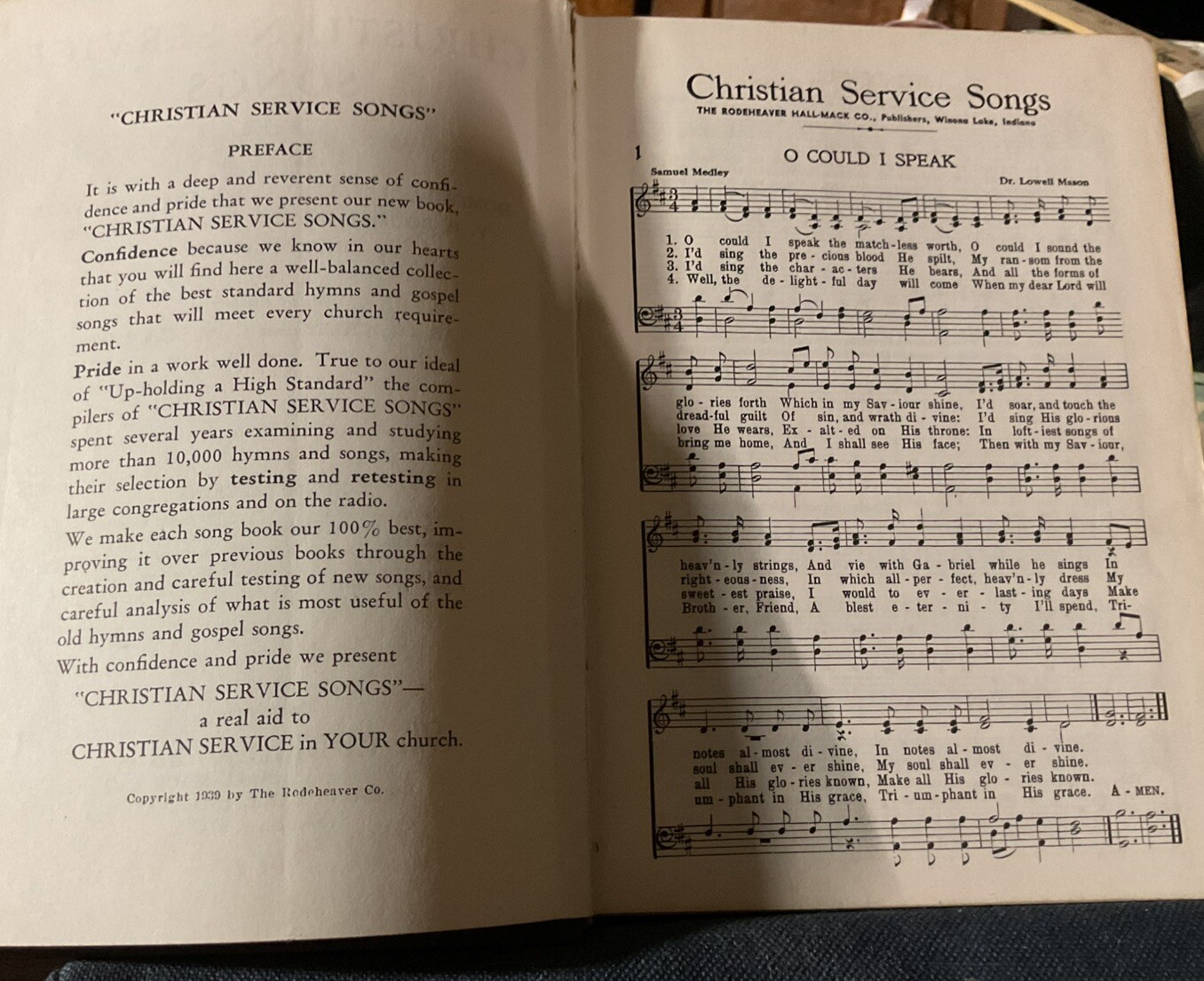 Vintage 1939 Christian Service Songs Printed In USA 288 Pages 8x6x3/4 288 Pages