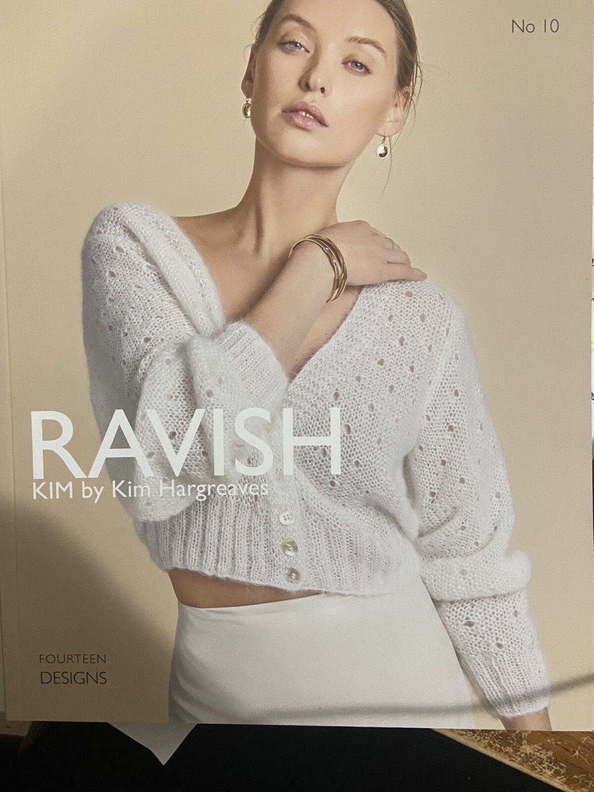 Ravish by Kim Hargreaves – Brand new copy. 14 designs using Rowan Yarns.