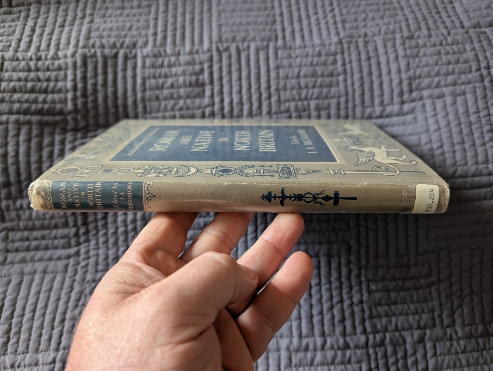 Roman And Native In North Britain Hardcover Book I A Richmond 1958 Ex Library