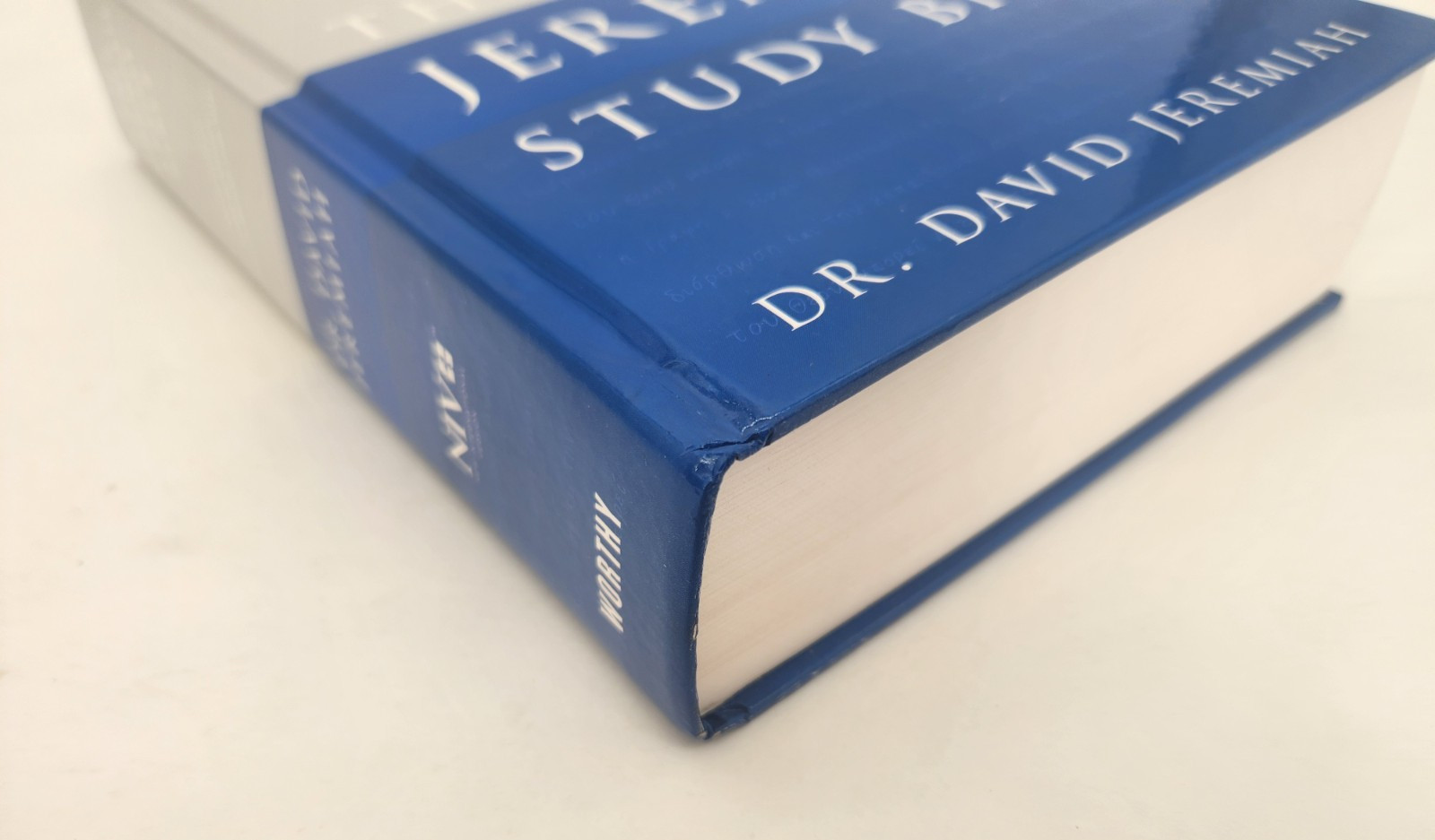 The Jeremiah Study Bible-NIV: What It Says. What It Means. What It Means for You