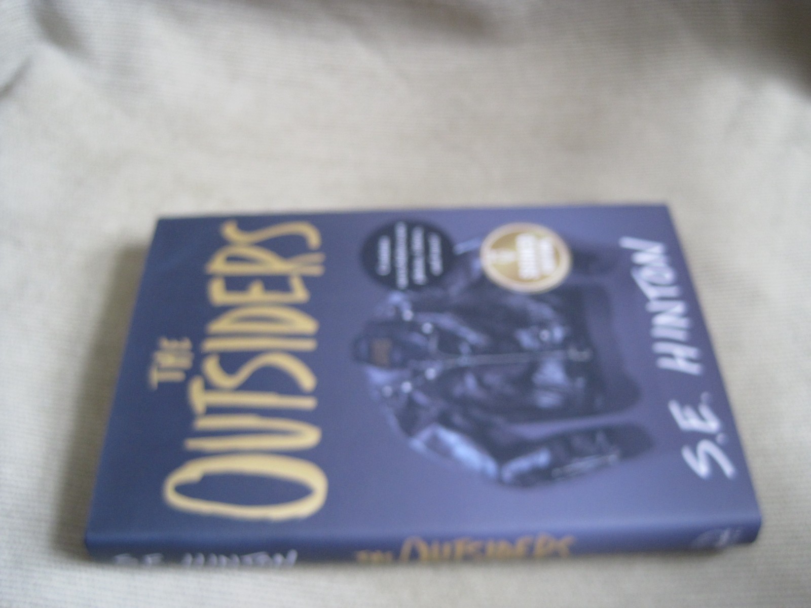 S.E. HINTON SIGNED – THE OUTSIDERS – LIMITED HARDCOVER EDITION First Printing
