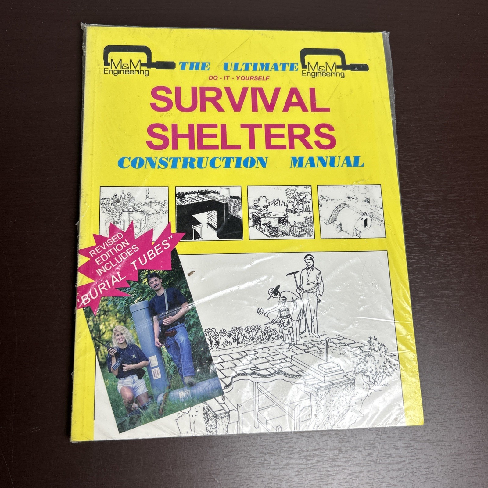 The Ultimate Do it Yourself Survival Shelters Construction Manual, 1994 PB