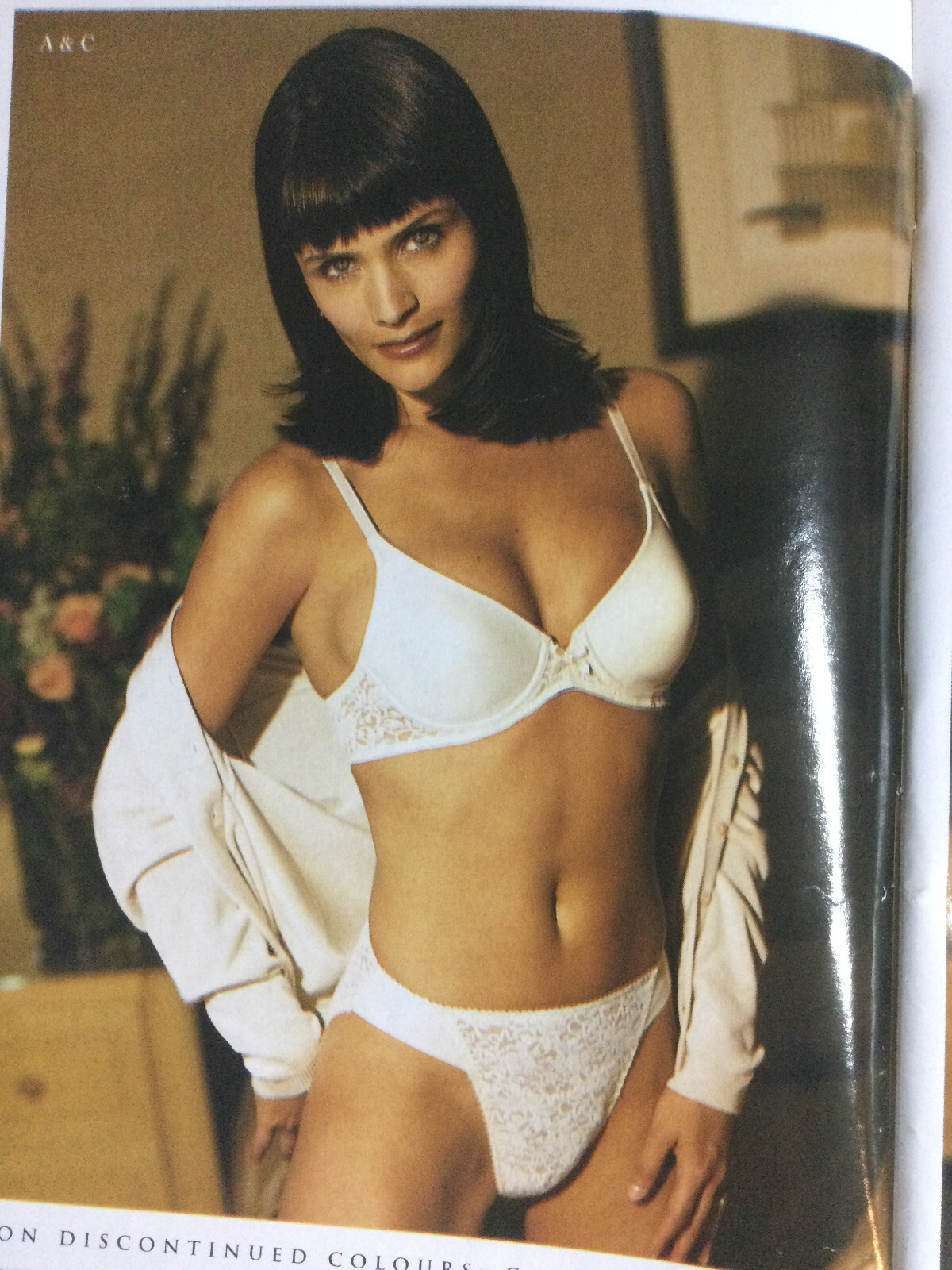 Victoria&rsquo;s Secret 1998 March Sale #2 sexy Lingerie + order form intact 102 pages