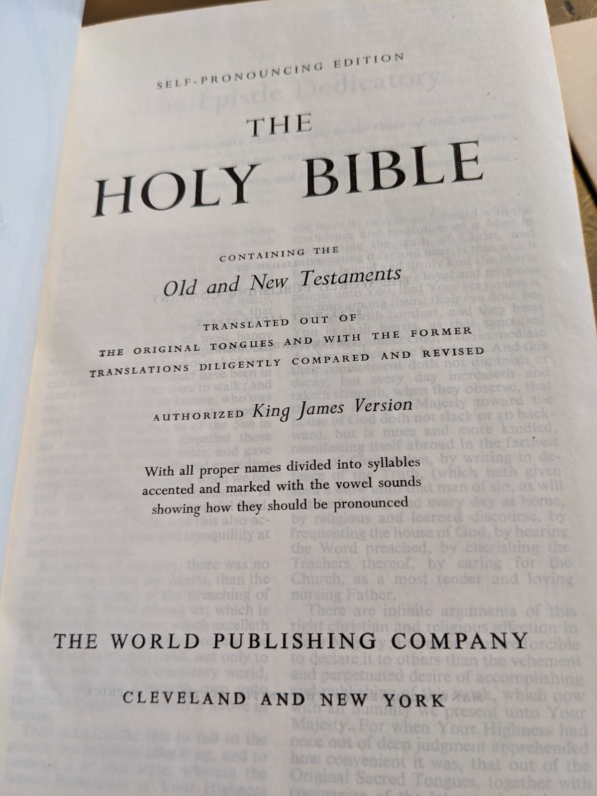 World Bible KJV White Cover Zipper w/ Cross, Family Register 1956- Some Writing!