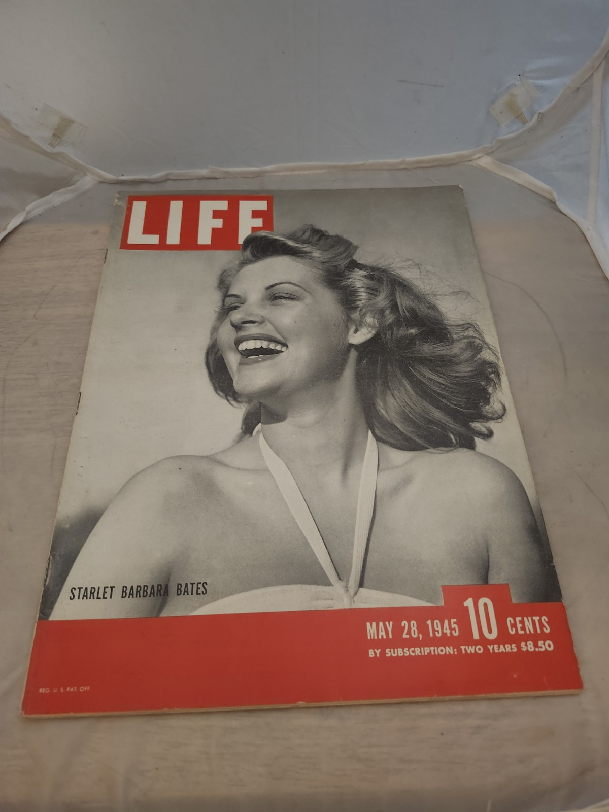 STARLET BARBARA BATES – LIFE MAGAZINE, MAY 28, 1945