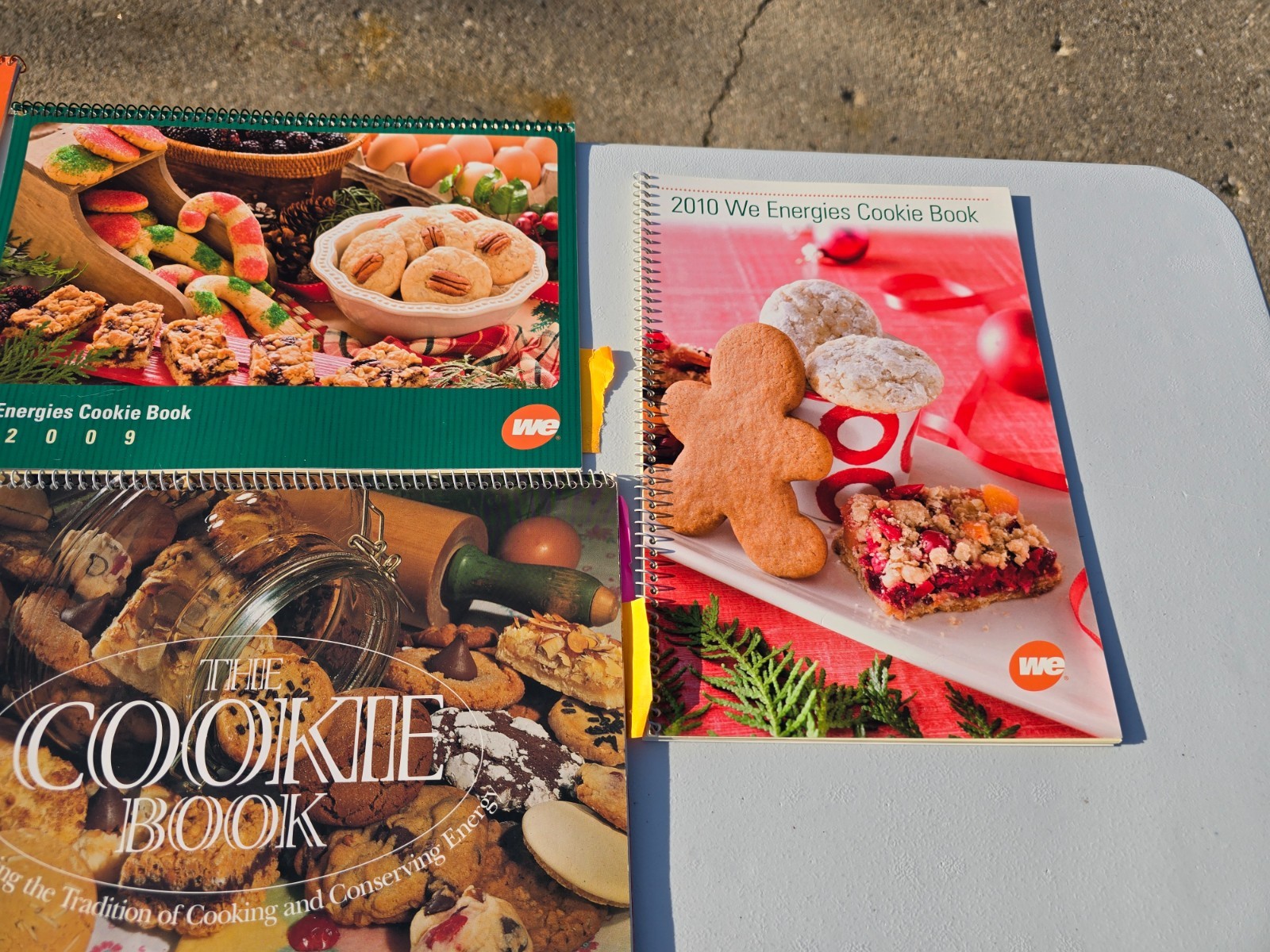 Lot of 11 Wisconsin Electric WE Energies Cookie Book Recipe Cookbooks 2006-2019