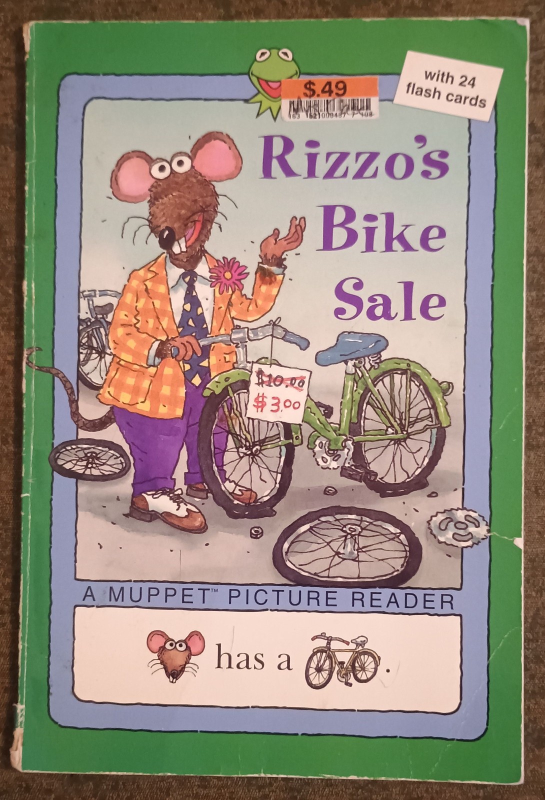 Muppets : Rizzo&rsquo;s Bike Sale by Alison Inches – paperback book – WITH flash cards