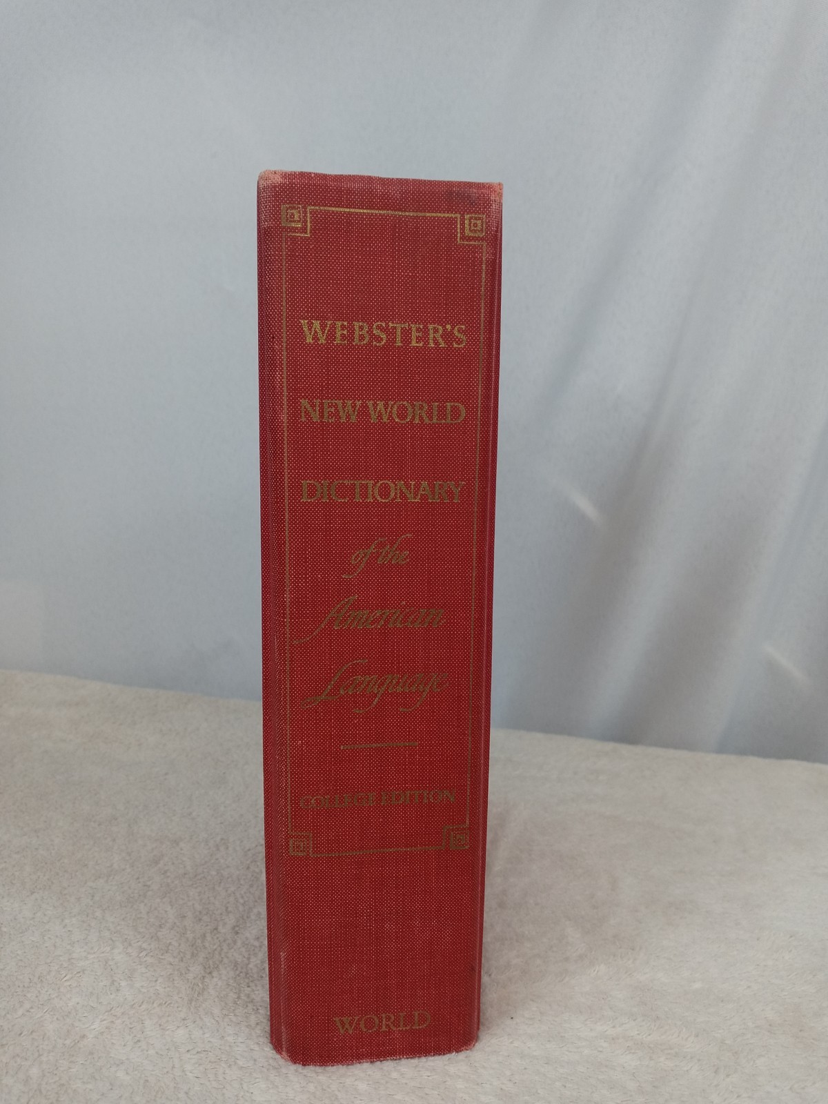 Webster&rsquo;s New World Dictionary of the American Language Vintage College Edition