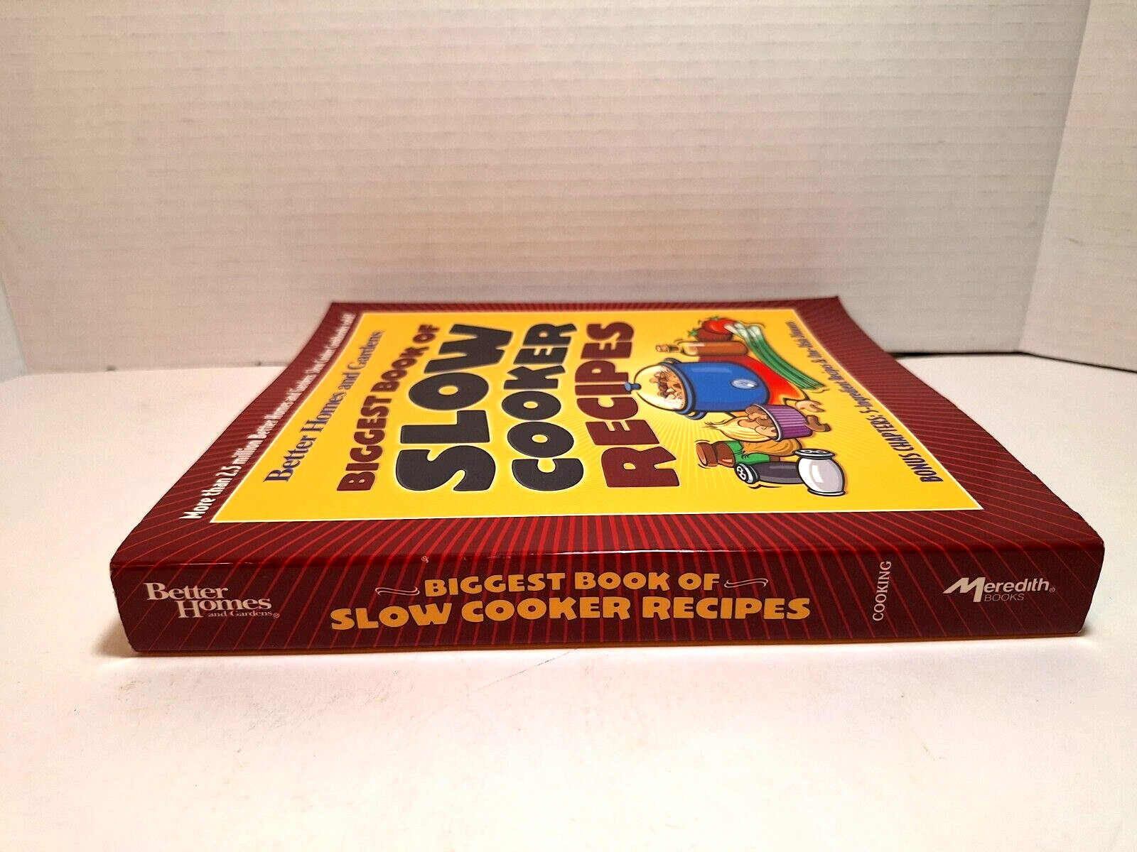 Biggest Book of Slow Cooker Recipes Softcover 416 pages First Edition