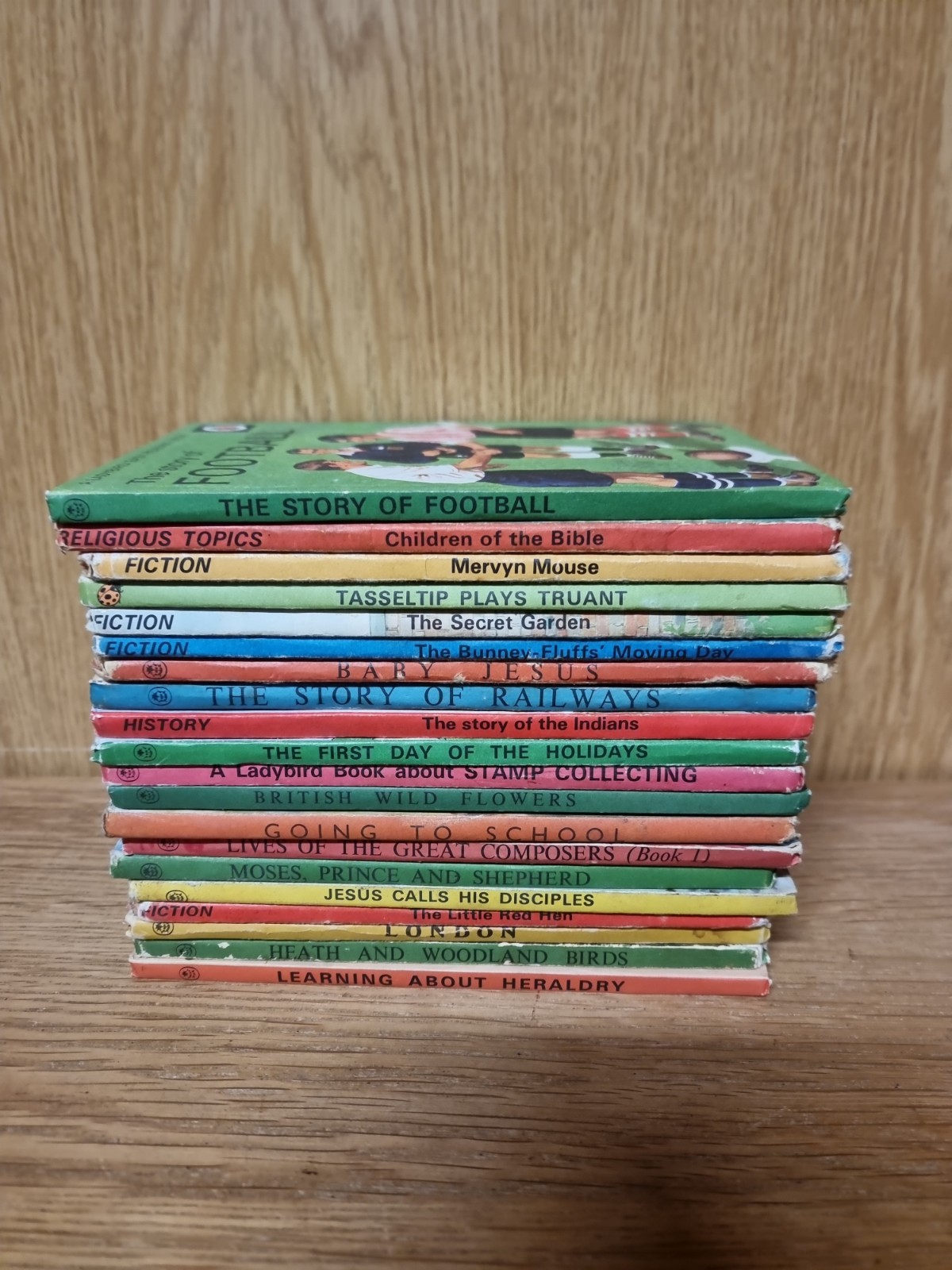 20 Vintage Ladybird Books Various Series Job Lot (12T)