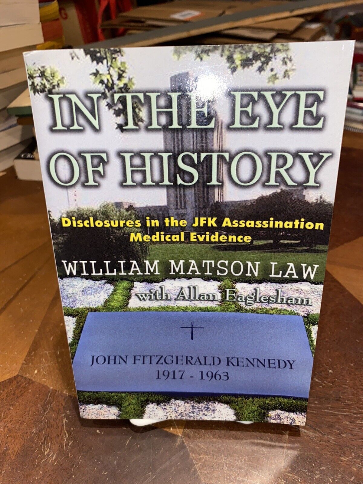 William Matson Law In the Eye of History (Mixed Media Product) 2005 paperback