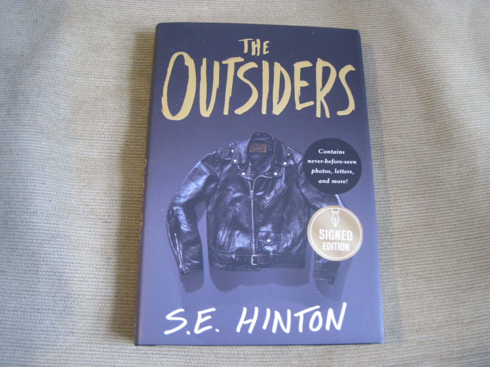 S.E. HINTON SIGNED – THE OUTSIDERS – LIMITED HARDCOVER EDITION First Printing