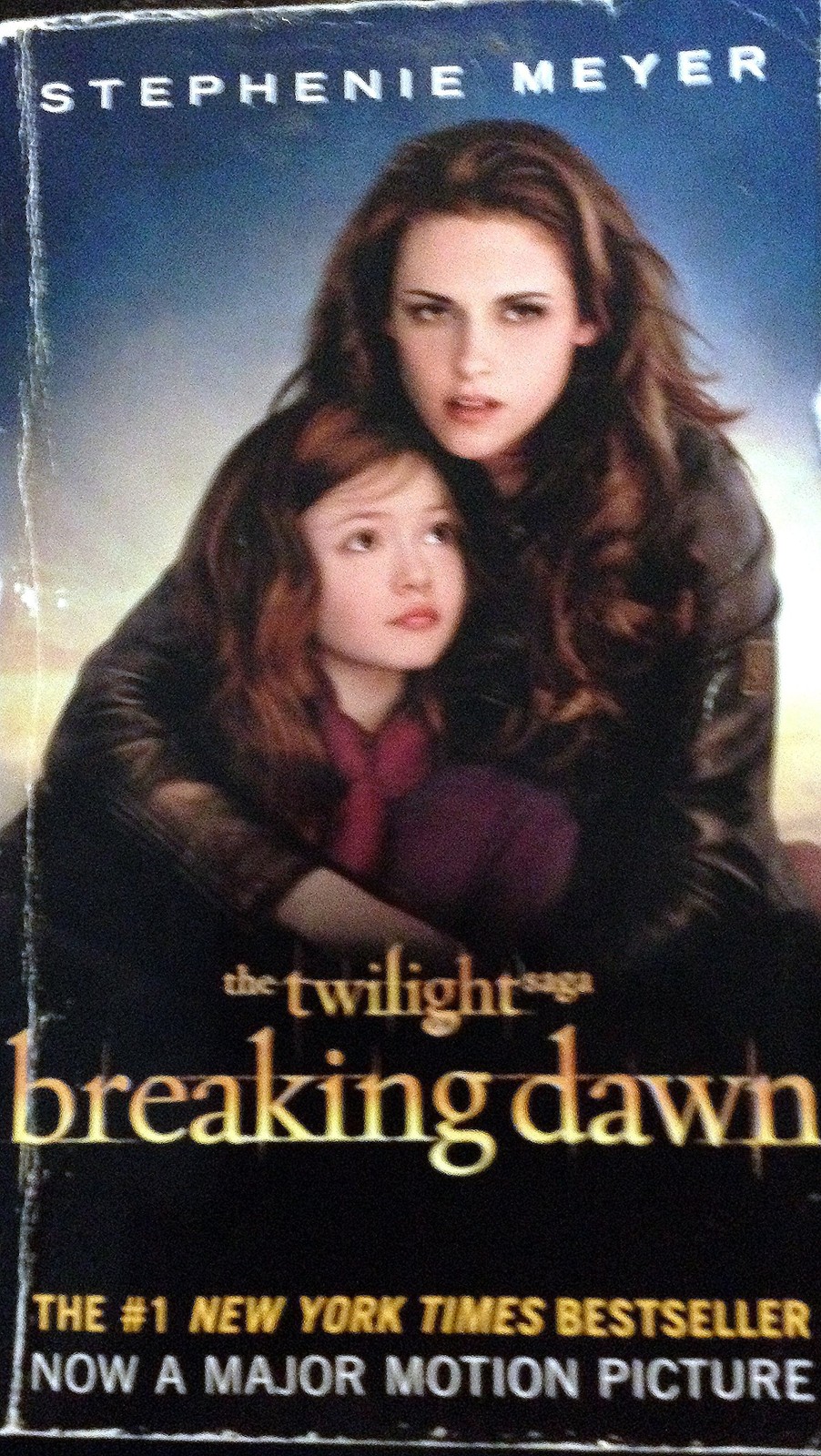 Breaking Dawn (The Twilight Saga, Book 4) – paperback Meyer, Stephenie