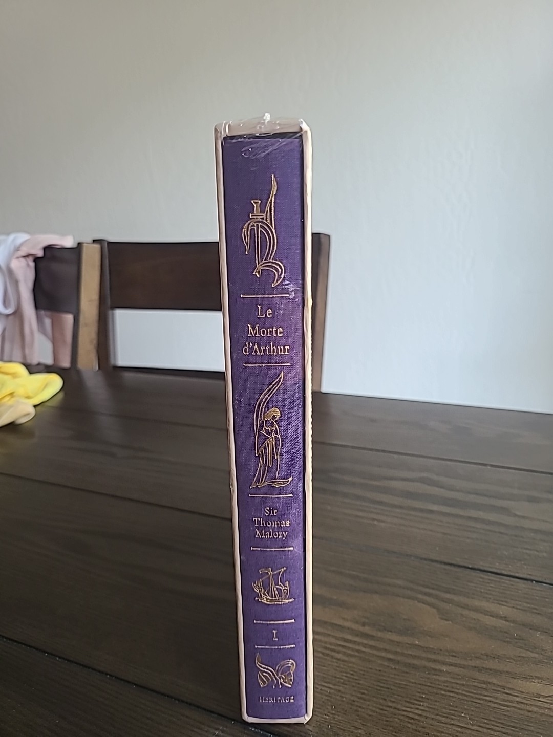 Le Morte D&rsquo;Arthur Volume 1 by Sir Thomas Malory HC Heritage Press/Slipcase NEW