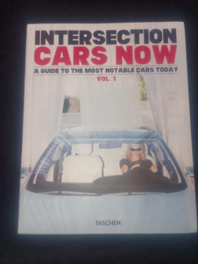 Intersection CARS NOW Volume 1 TASCHEN 100+ car brands featured illustrated