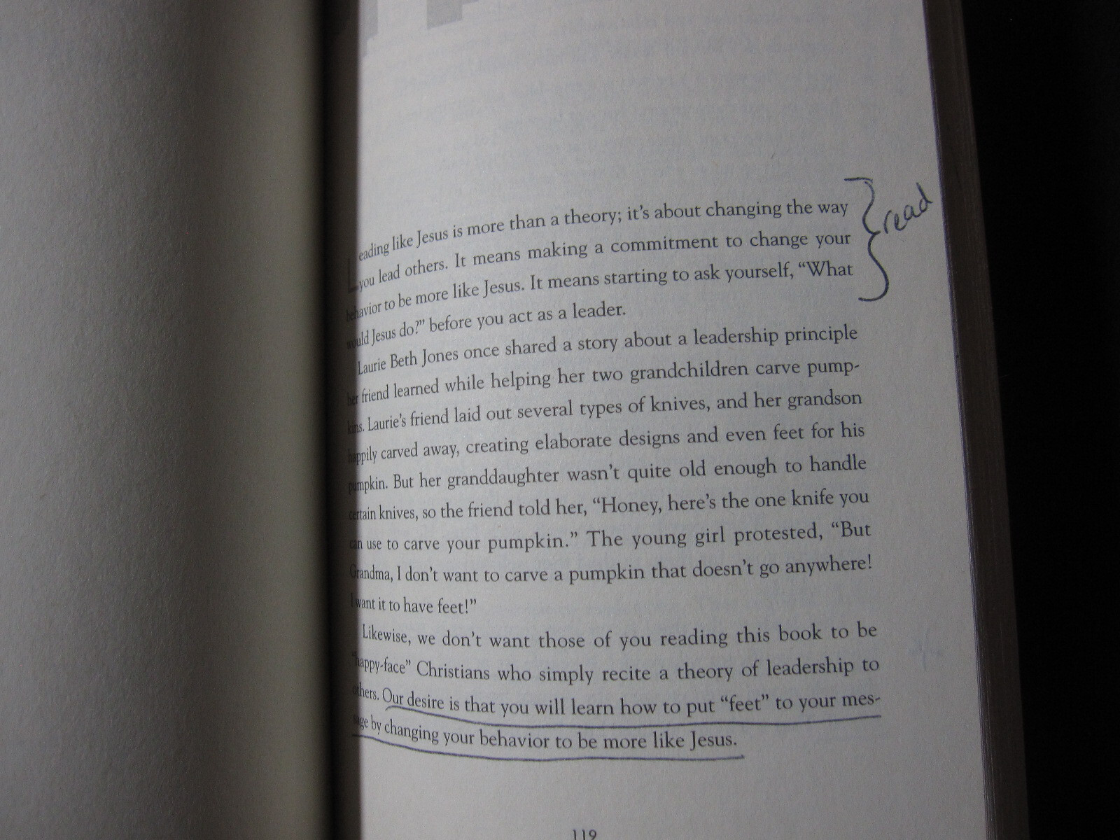 Lead Like Jesus [Paperback] Ken Blanchard and Phil Hodges
