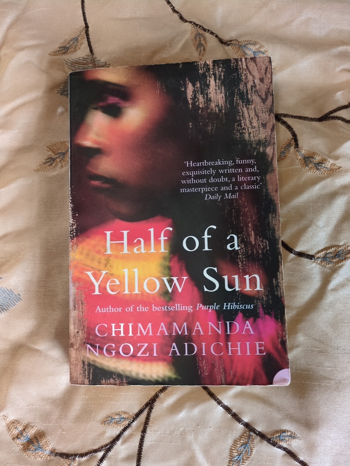 Half of a Yellow Sun by Chimamanda Ngozi Adichie (2007, Trade Paperback)