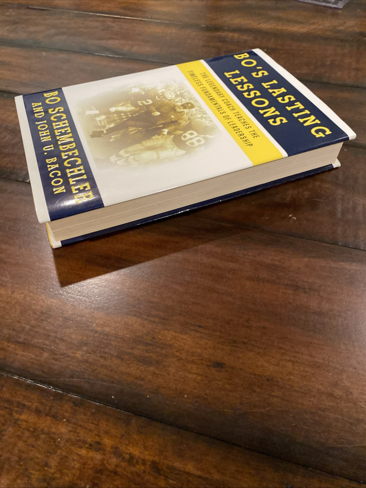 SIGNED Bo&rsquo;s Lasting Lessons by John U. Bacon U Of M Football