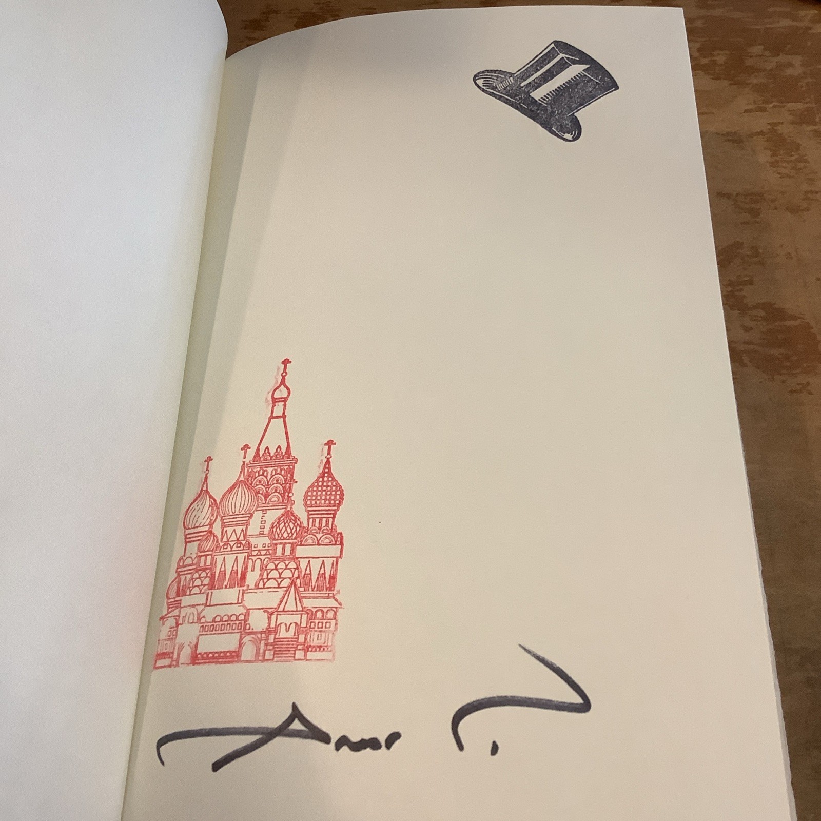 A Gentleman In Moscow Signed First Edition First Printing Amor Towles