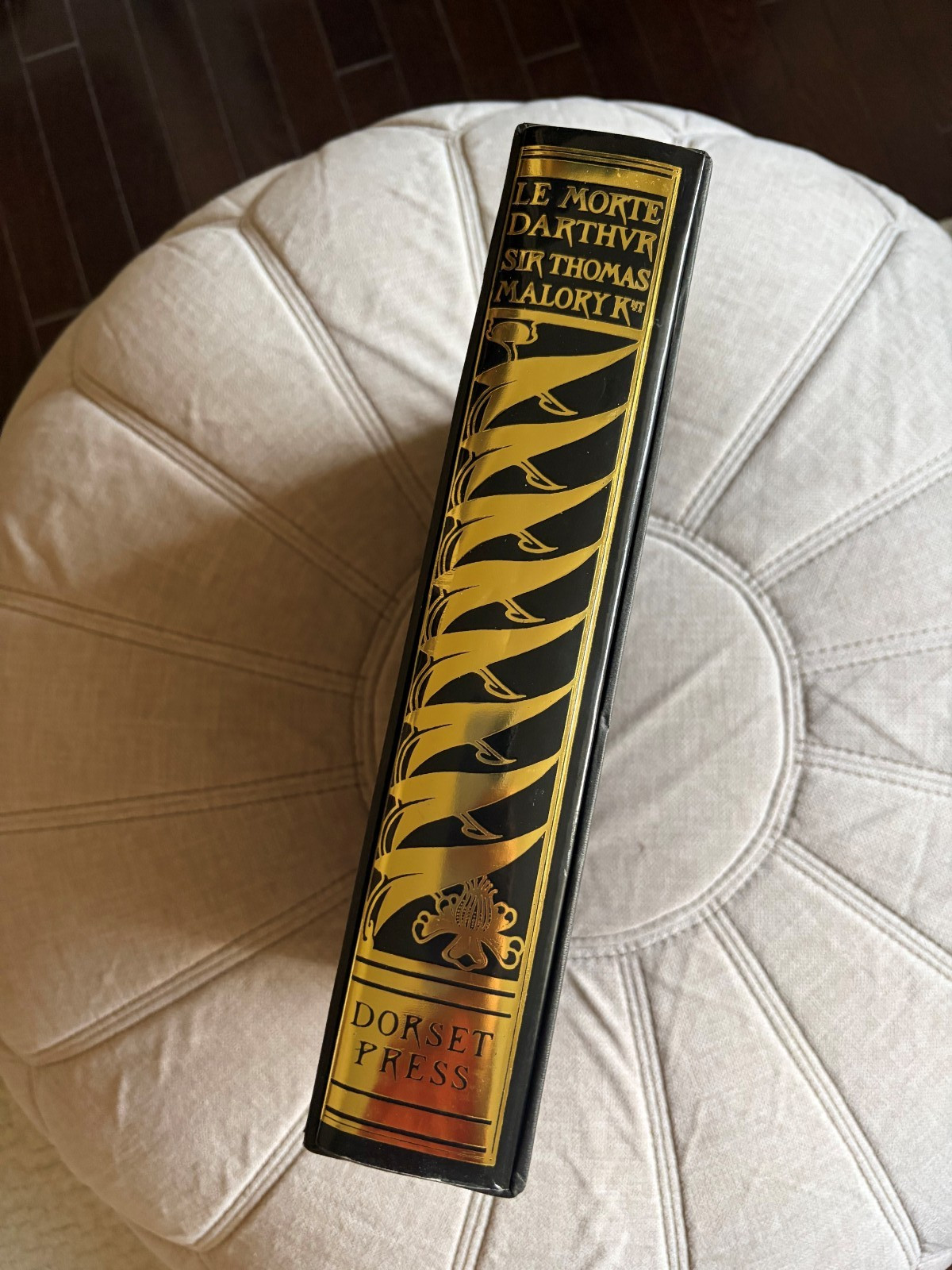 Le Morte d’Arthur by Sir Thomas Malory Dorset Press LIKE NEW with FREE BONUS