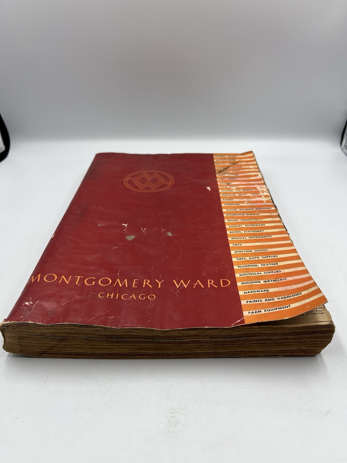 Vintage 1934-1935 Montgomery Ward Fall & Winter Catalog 600 + pages CHICAGO