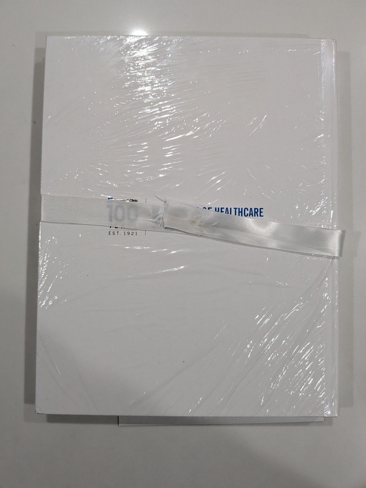 Cleveland Clinic 100 Years The Art Of Caring 1921 Society Gift Box Set SEALED